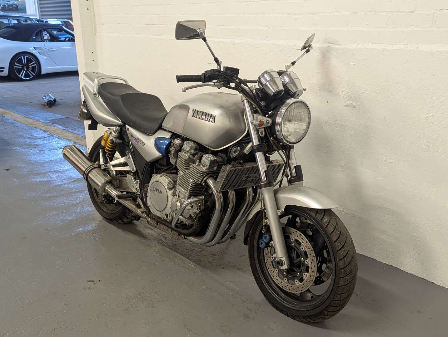 <p>2001 YAMAHA XJR 1300</p>