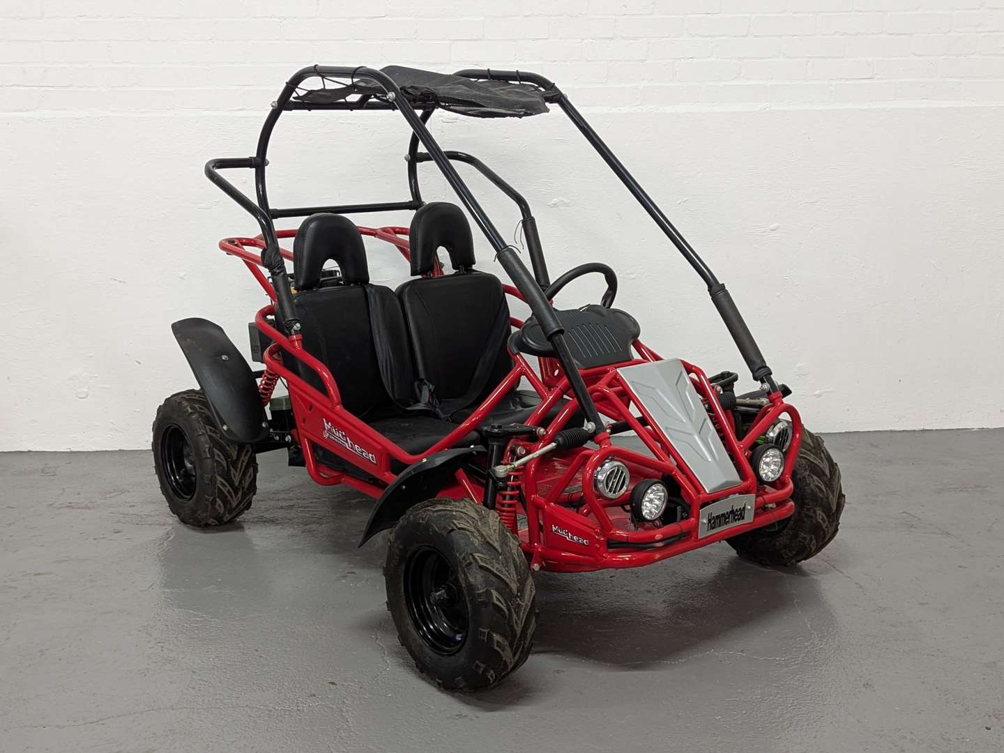 <p>2015 HAMMERHEAD MUDHEAD 208CC BUGGY</p>