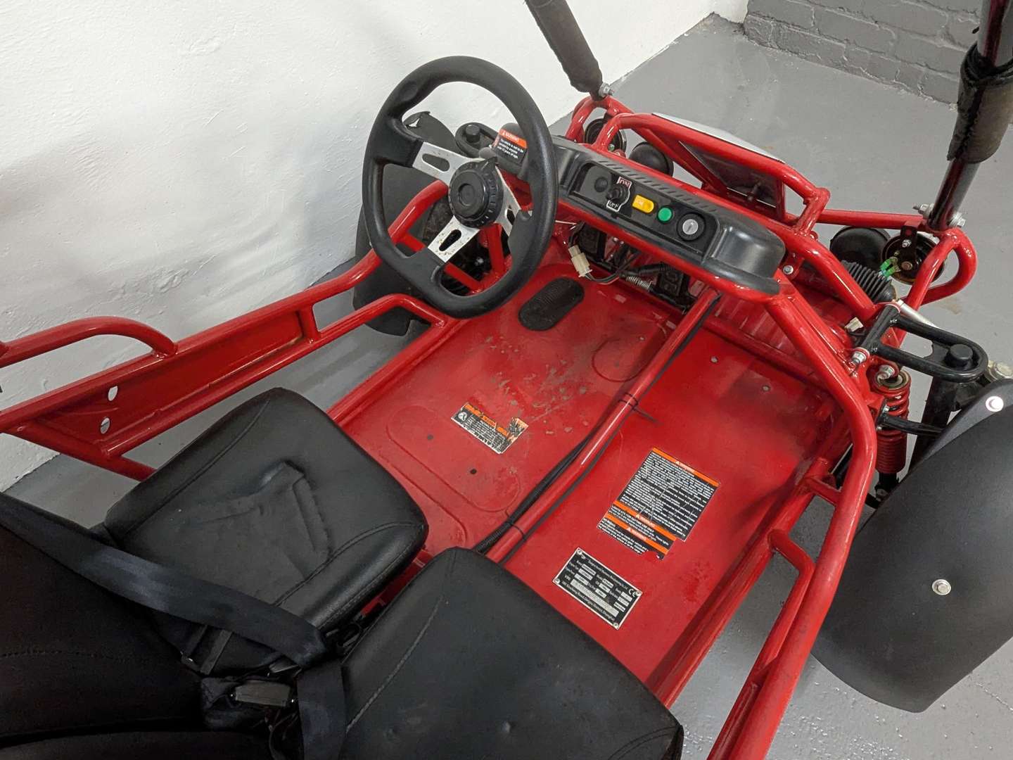 <p>2015 HAMMERHEAD MUDHEAD 208CC BUGGY</p>