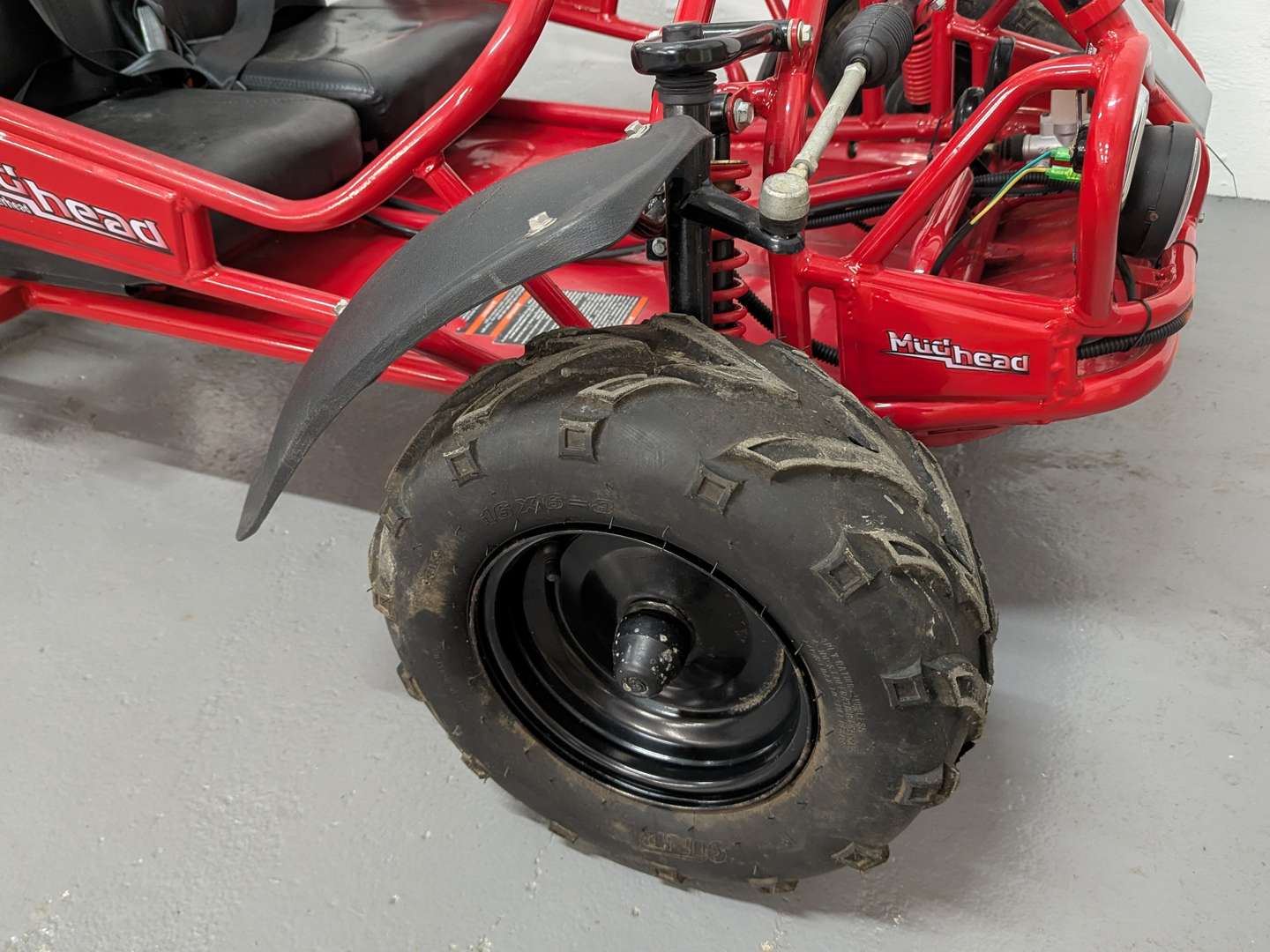 <p>2015 HAMMERHEAD MUDHEAD 208CC BUGGY</p>