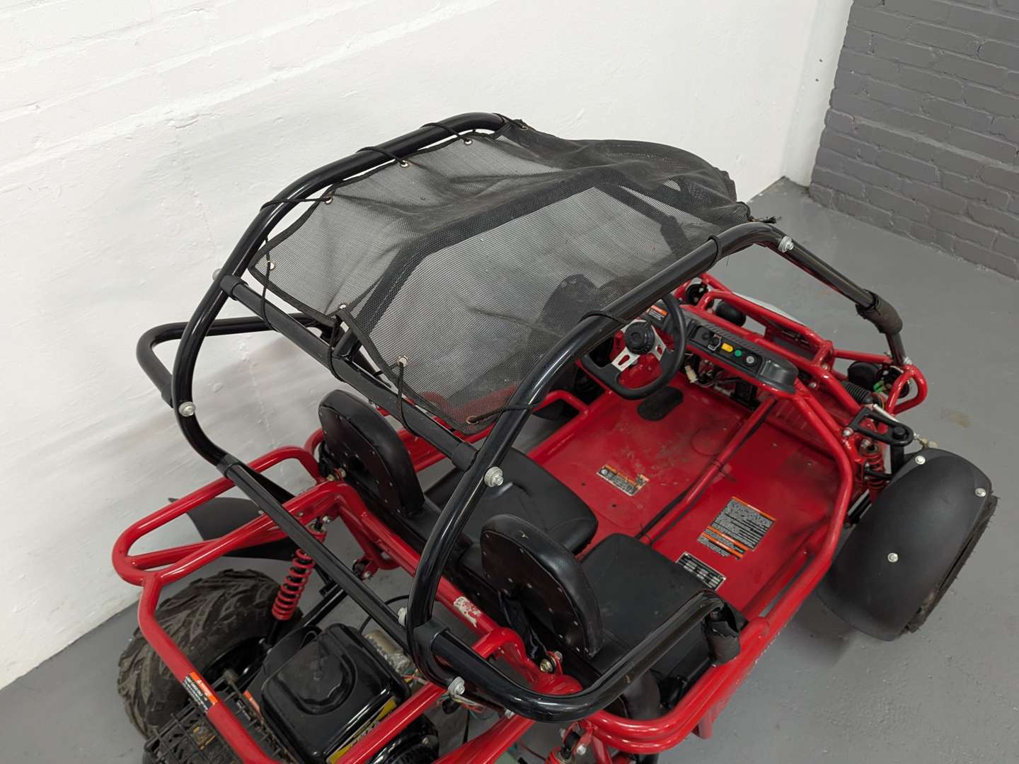 <p>2015 HAMMERHEAD MUDHEAD 208CC BUGGY</p>