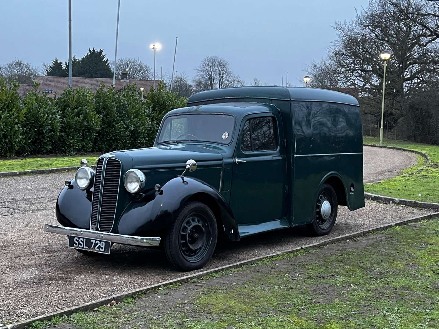 <p>1937 COMMER LIGHT VAN</p>