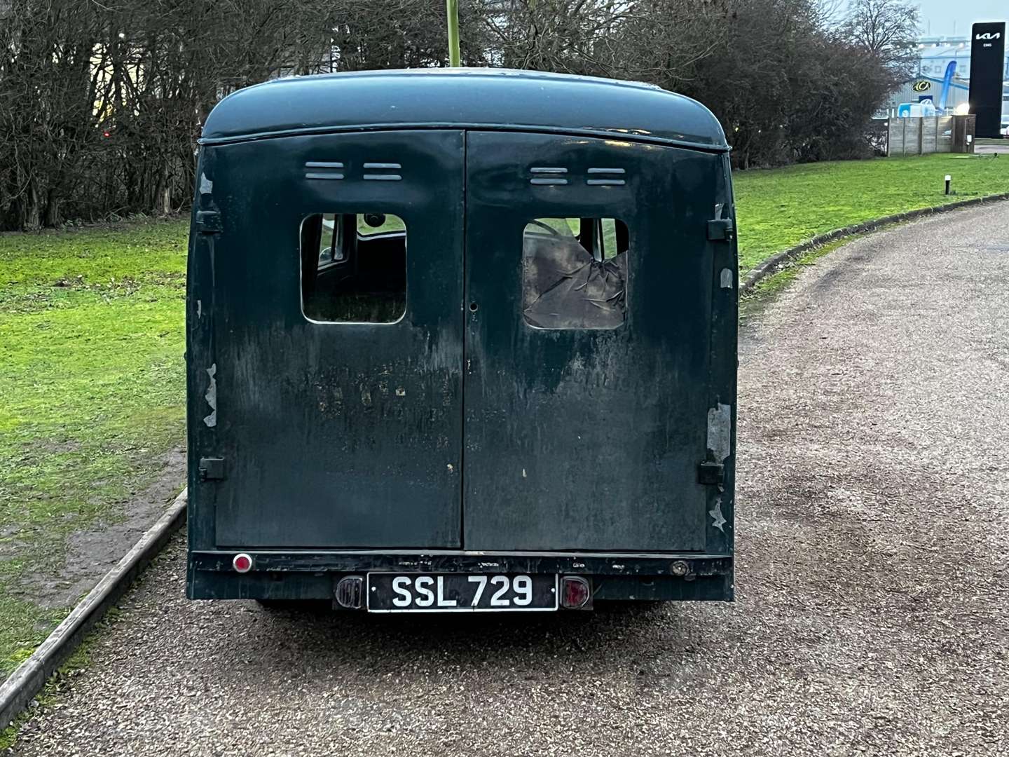 <p>1937 COMMER LIGHT VAN</p>