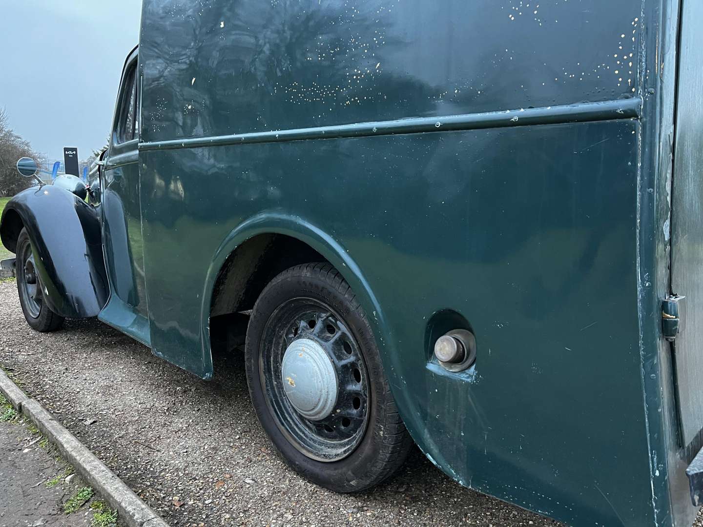 <p>1937 COMMER LIGHT VAN</p>