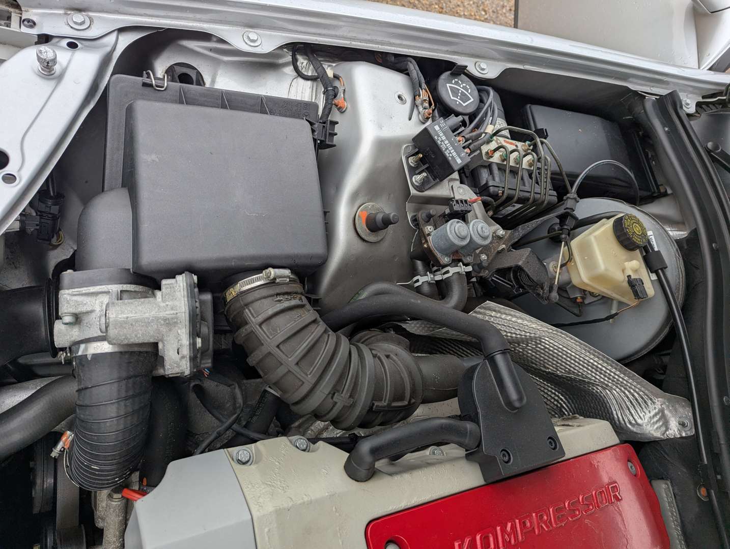 <p>1998 MERCEDES SLK 230 KOMPRESSOR R170 ONE RECORDED KEEPER</p>