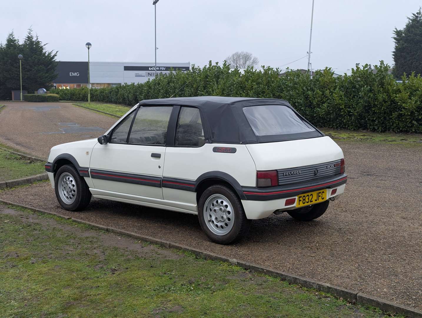 <p>1989 PEUGEOT 205 CABRIOLET JUNIOR</p>
