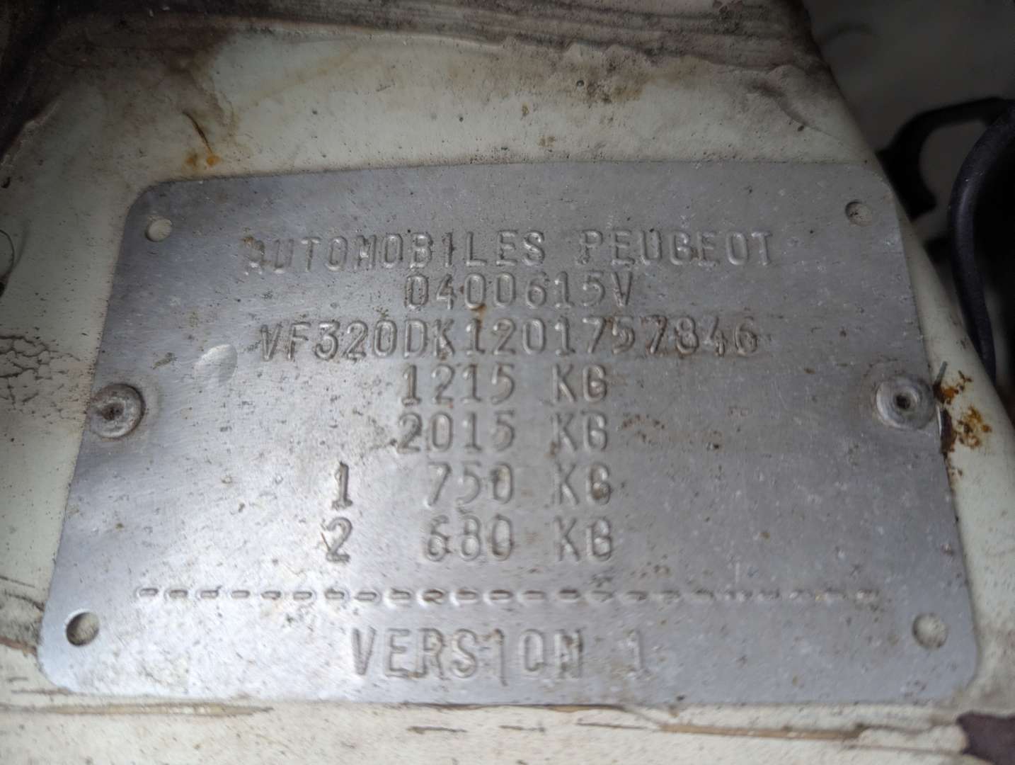 <p>1989 PEUGEOT 205 CABRIOLET JUNIOR</p>