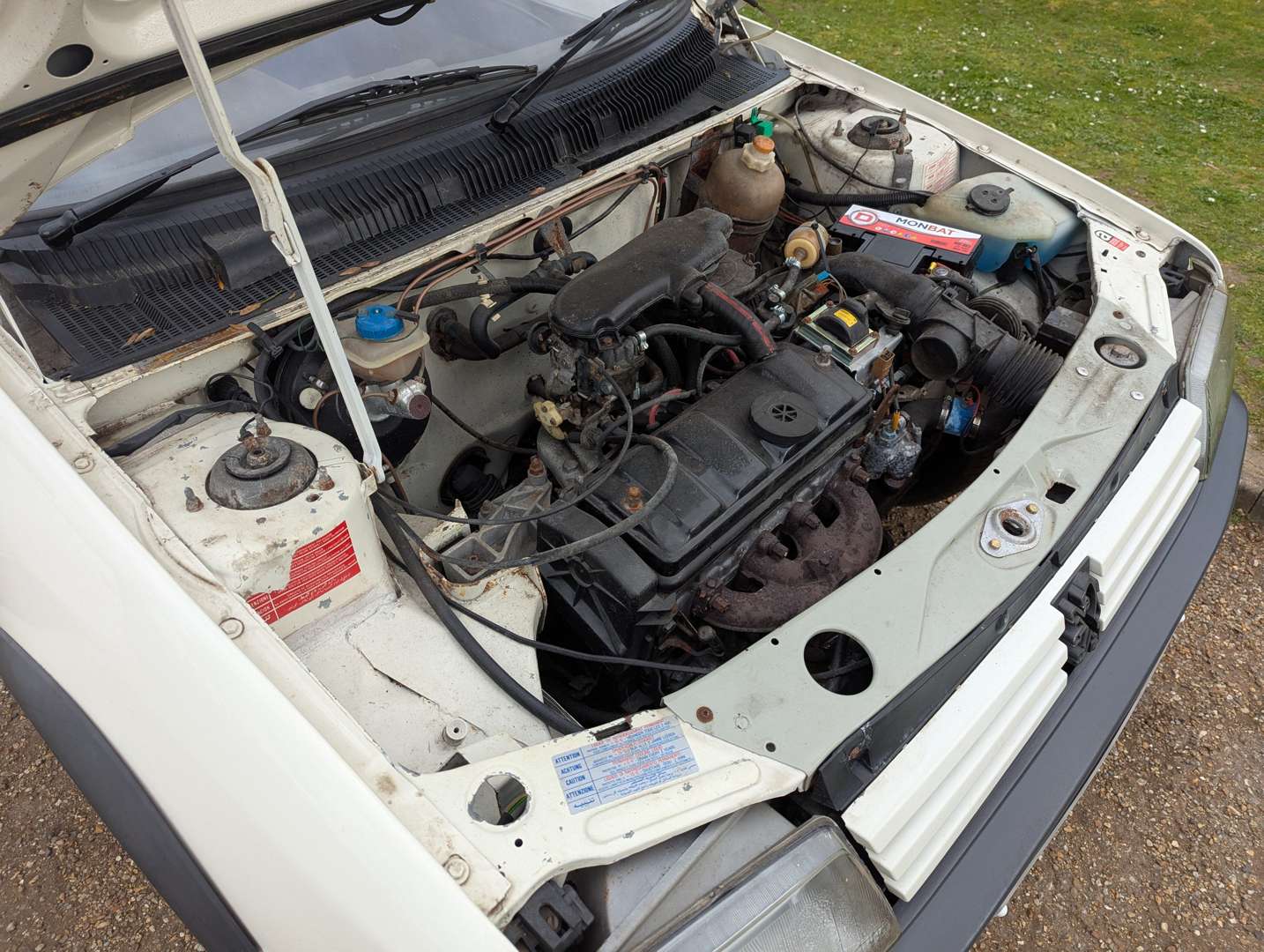 <p>1989 PEUGEOT 205 CABRIOLET JUNIOR</p>