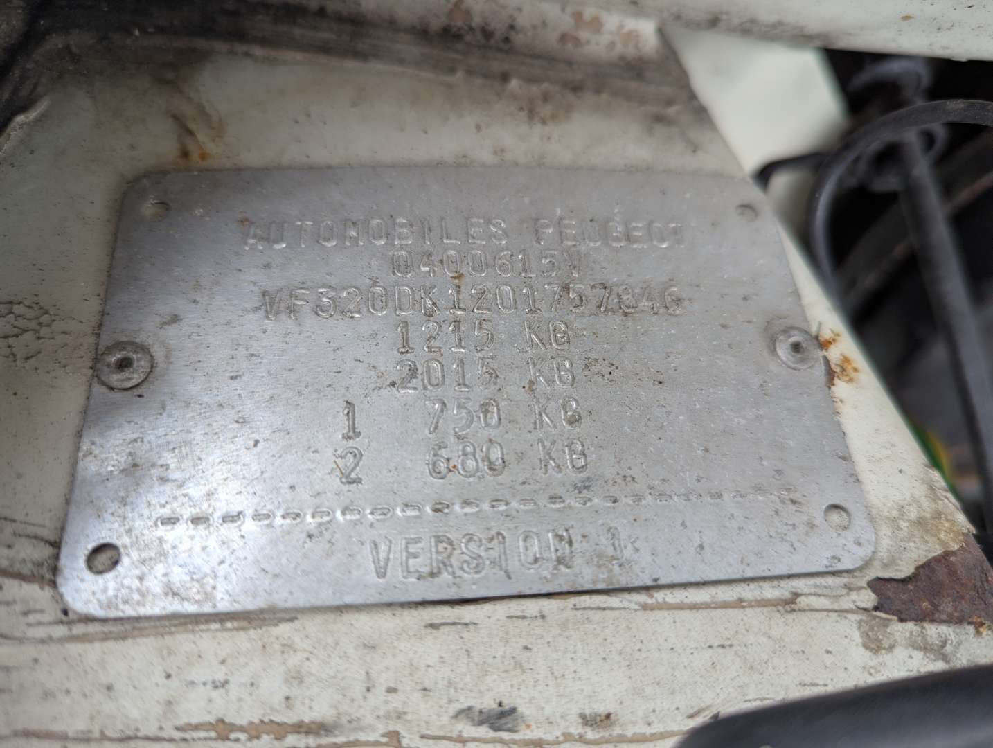 <p>1989 PEUGEOT 205 CABRIOLET JUNIOR</p>