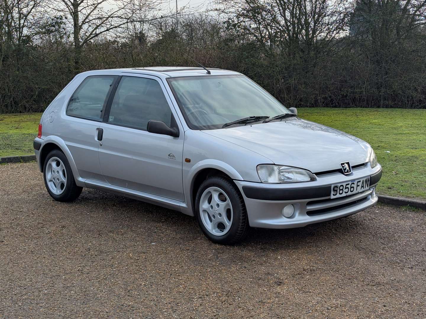 <p>1998 PEUGEOT 106 XR QUICKSILVER</p>