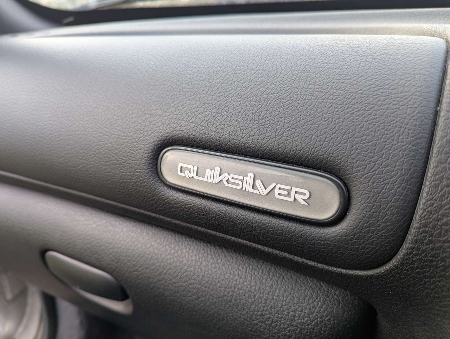 <p>1998 PEUGEOT 106 XR QUICKSILVER</p>