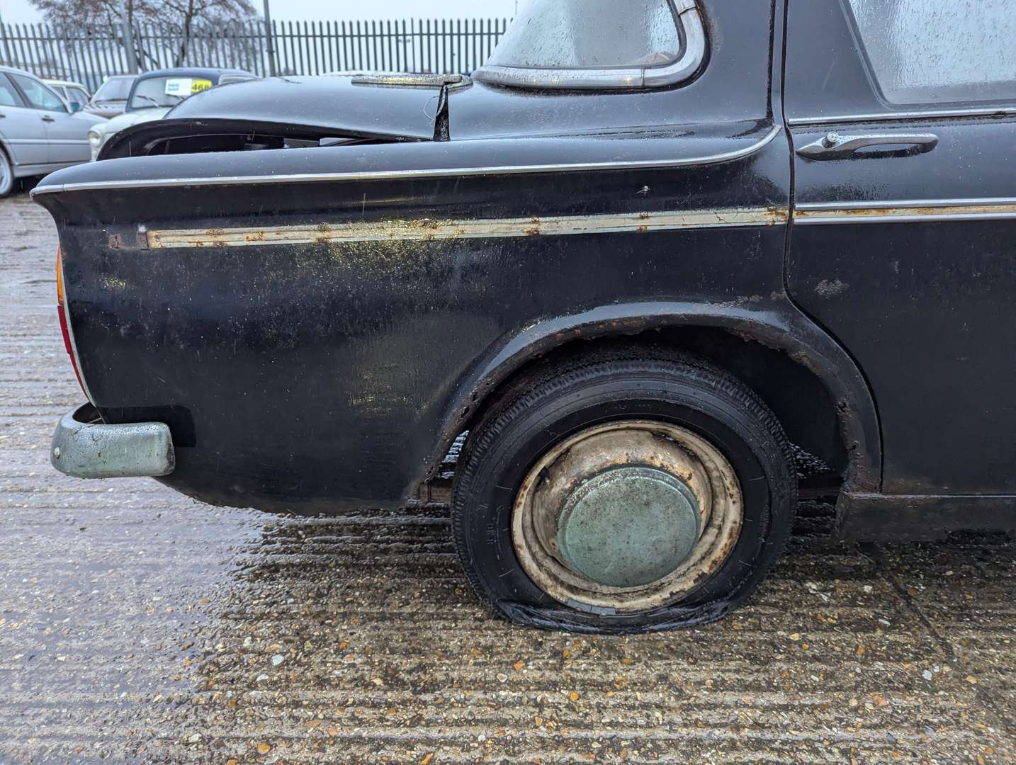 <p>1961 HILLMAN MINX</p>