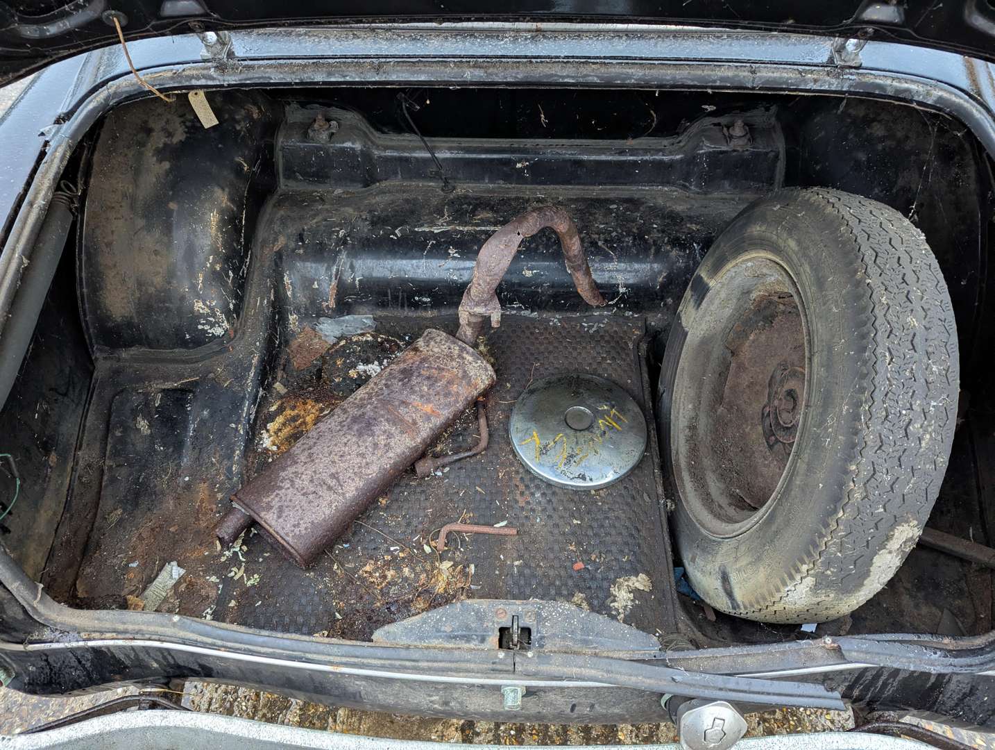 <p>1961 HILLMAN MINX</p>