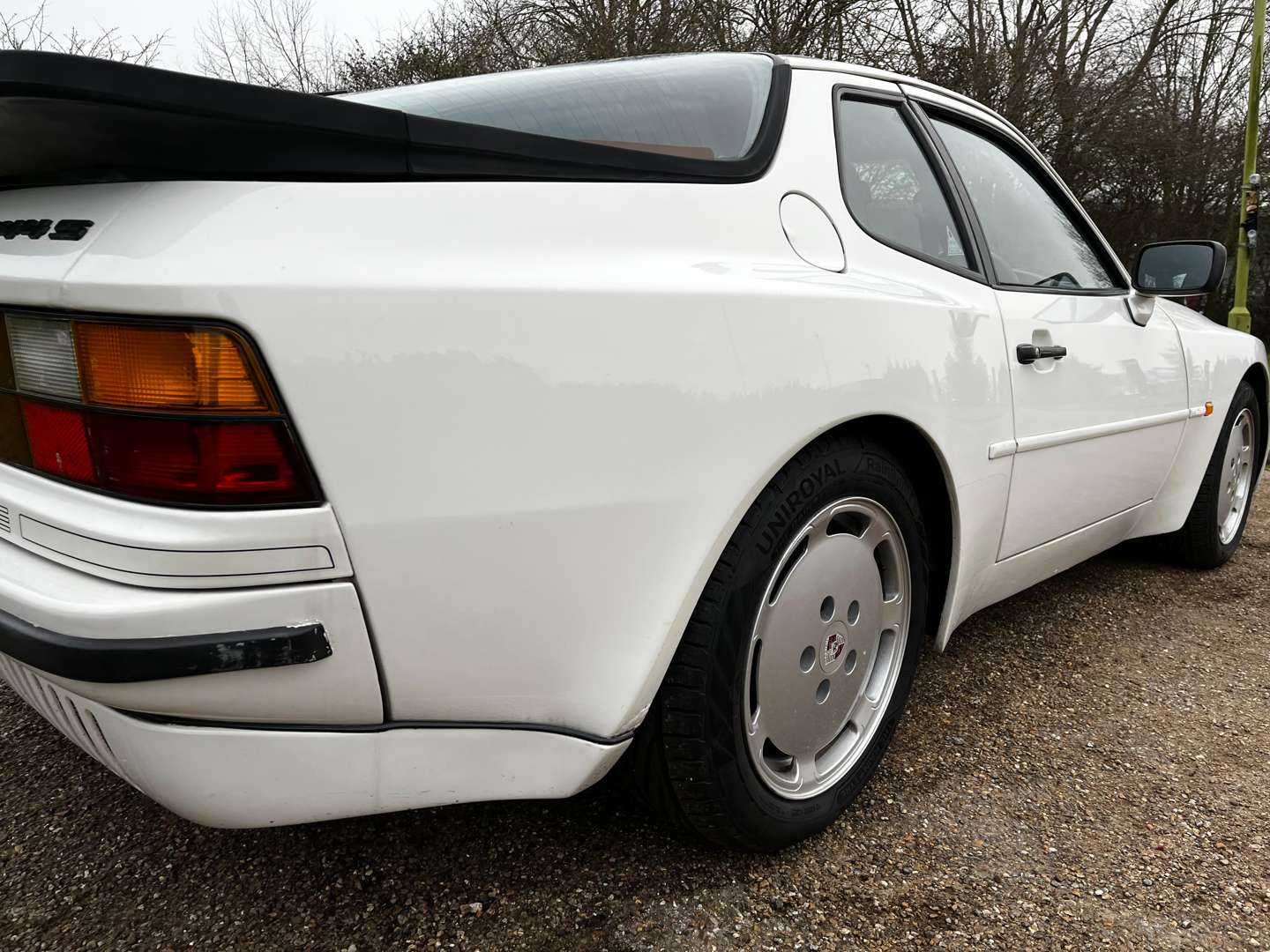 <p>1987 PORSCHE 944 S</p>