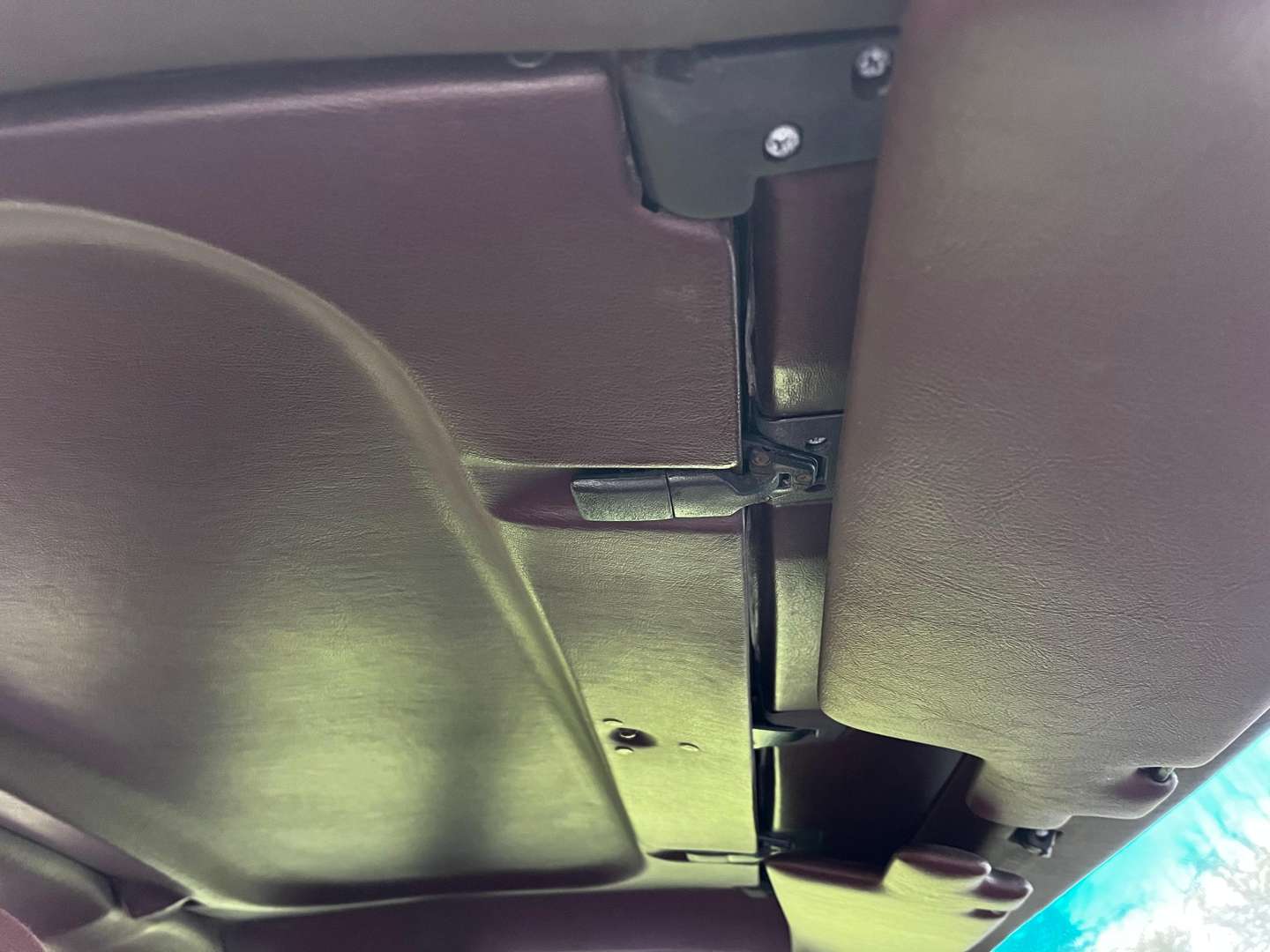 <p>1987 PORSCHE 944 S</p>