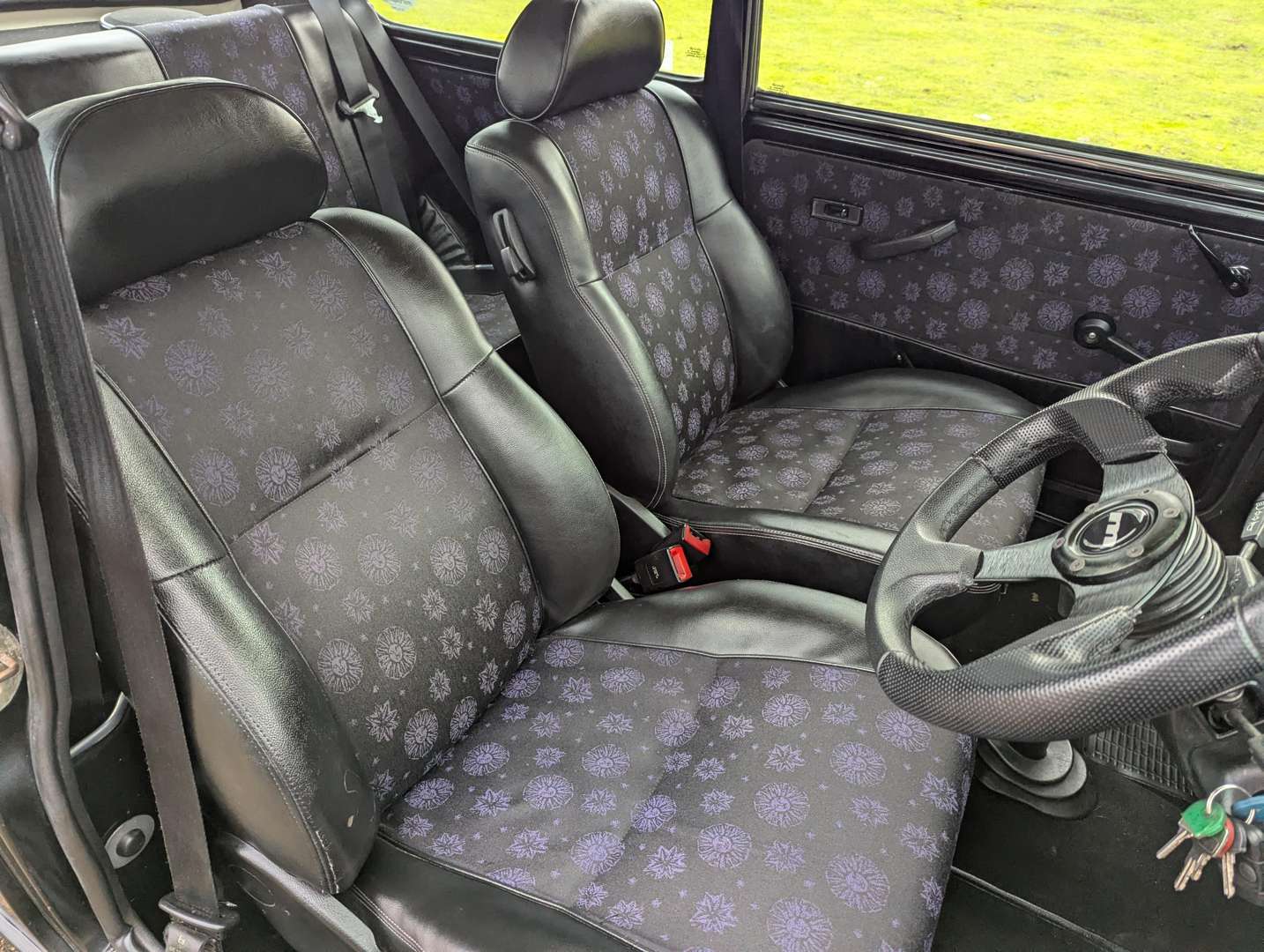 <p>1996 ROVER MINI EQUINOX</p>