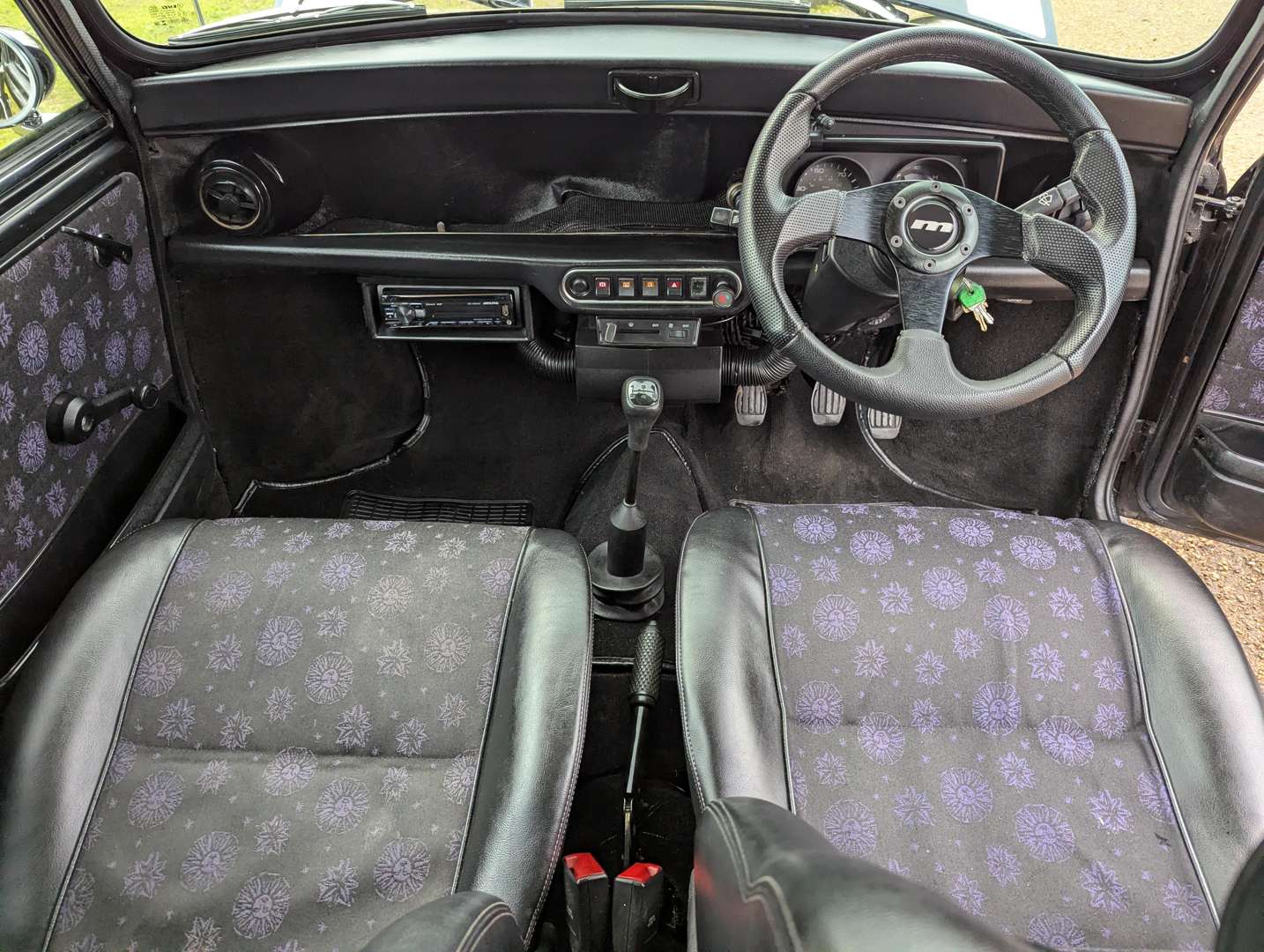 <p>1996 ROVER MINI EQUINOX</p>