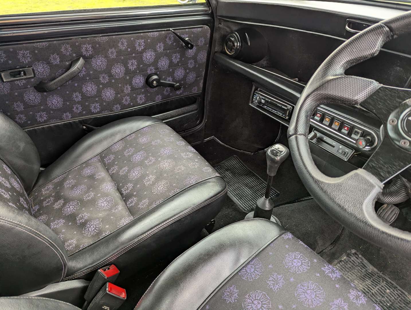 <p>1996 ROVER MINI EQUINOX</p>