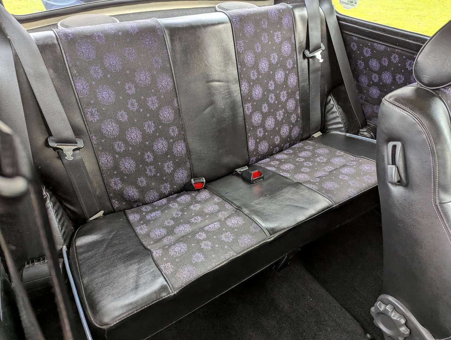 <p>1996 ROVER MINI EQUINOX</p>