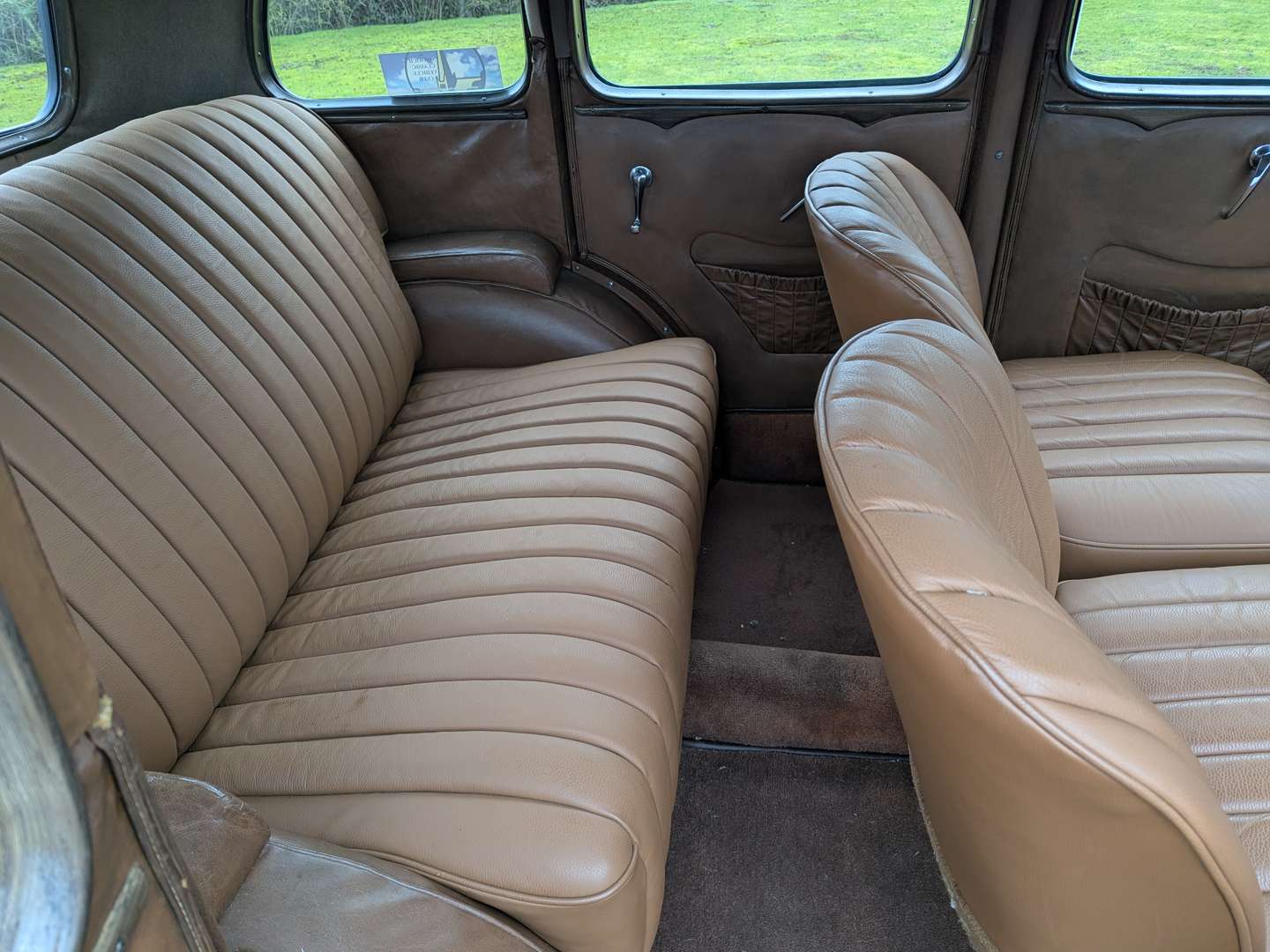 <p>1935 VAUXHALL 12DY</p>