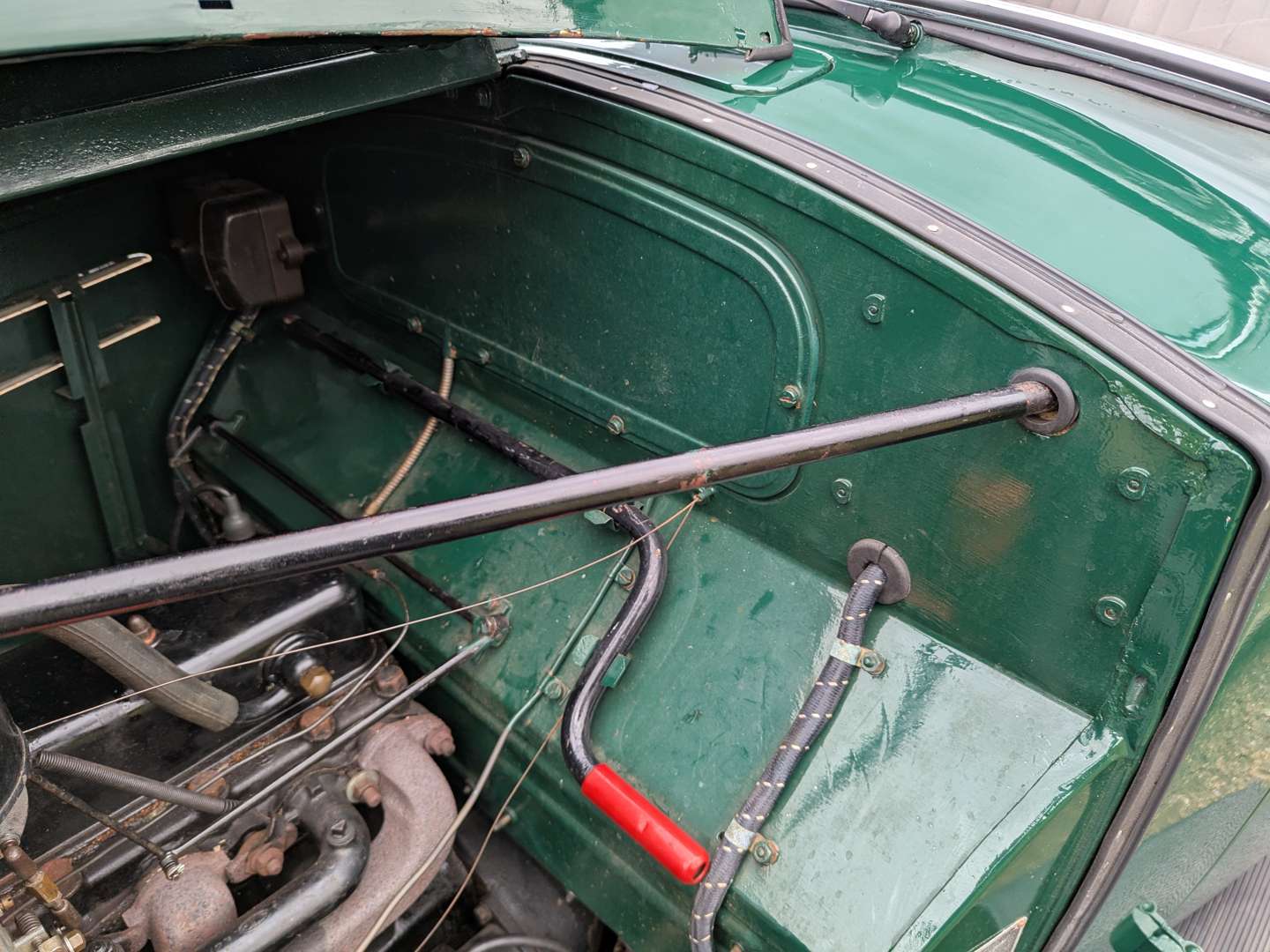 <p>1935 VAUXHALL 12DY</p>