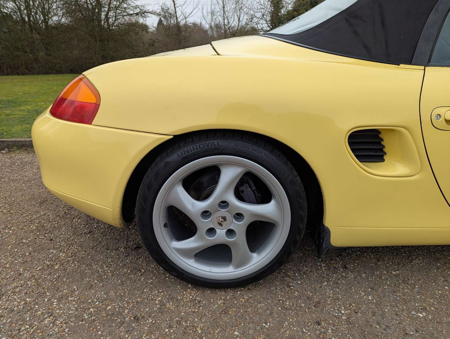 <p>1997 PORSCHE BOXSTER</p>