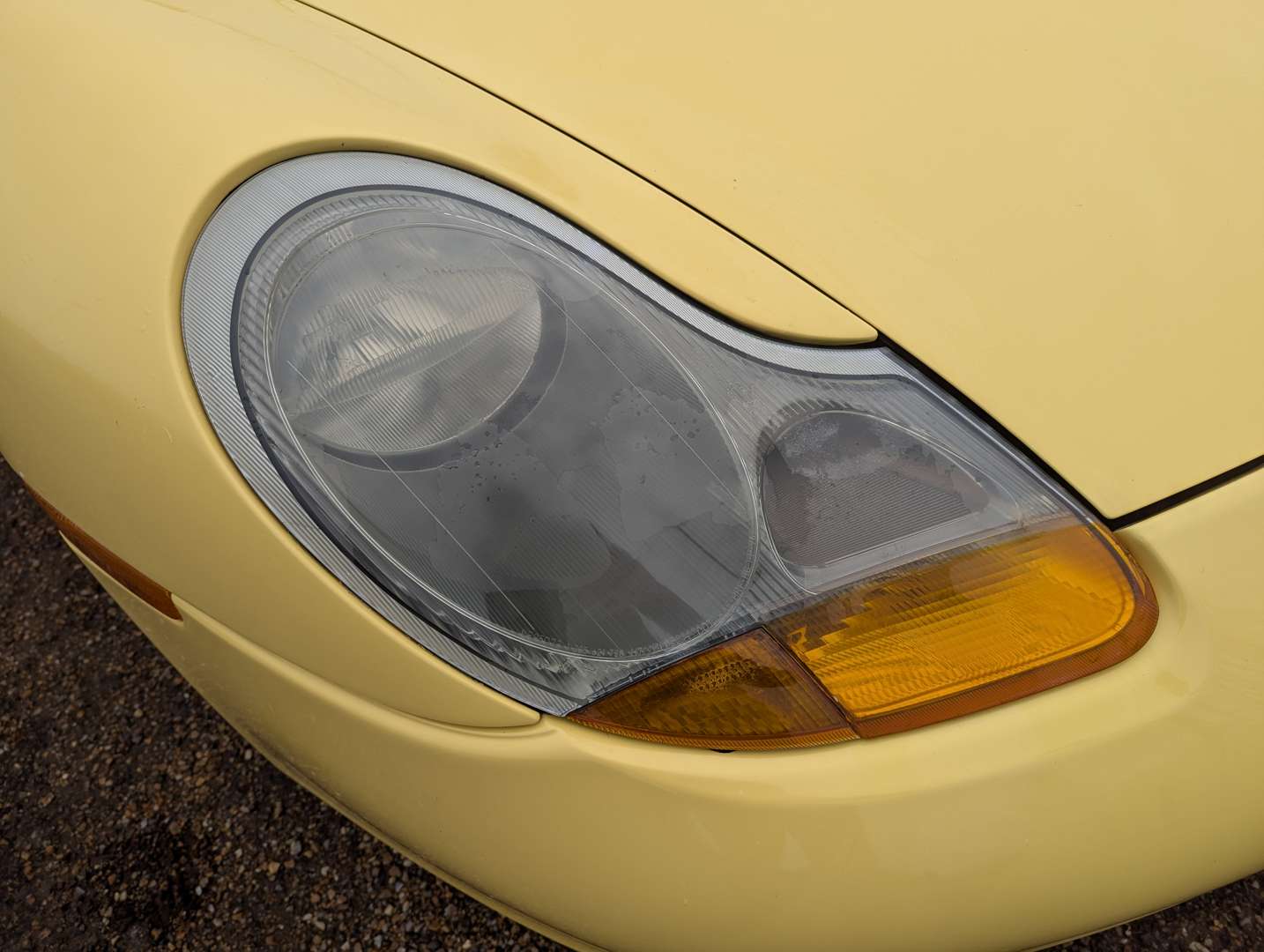 <p>1997 PORSCHE BOXSTER</p>