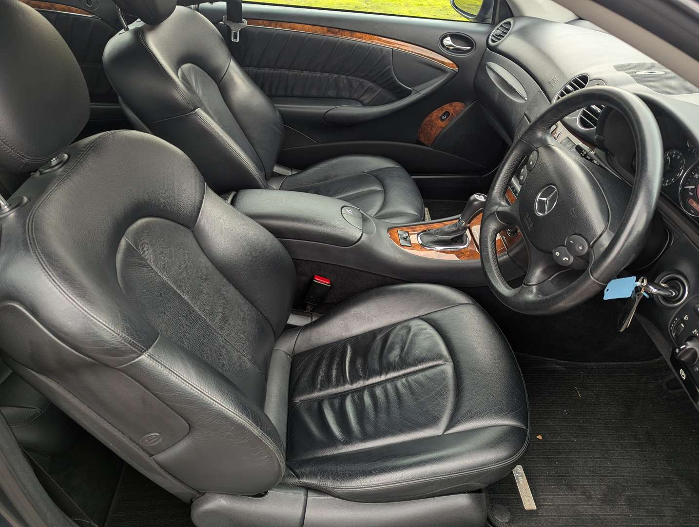 <p>2008 MERCEDES CLK 200K ELEGANCE CONVERTIBLE AUTO</p>