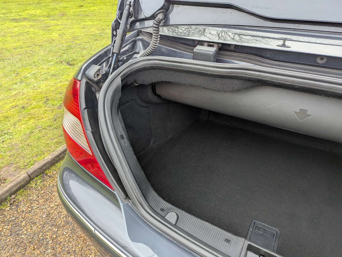 <p>2008 MERCEDES CLK 200K ELEGANCE CONVERTIBLE AUTO</p>