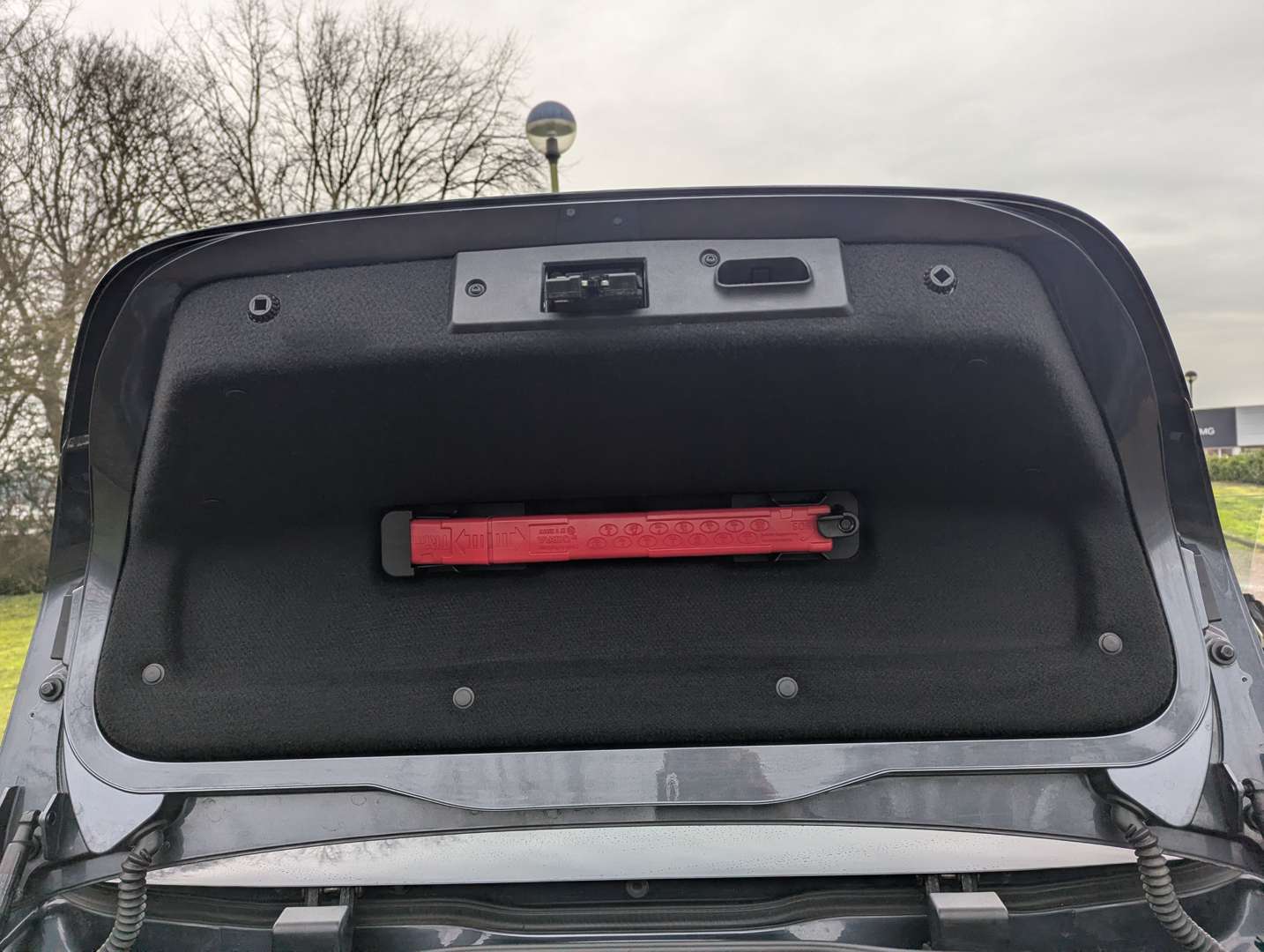 <p>2008 MERCEDES CLK 200K ELEGANCE CONVERTIBLE AUTO</p>