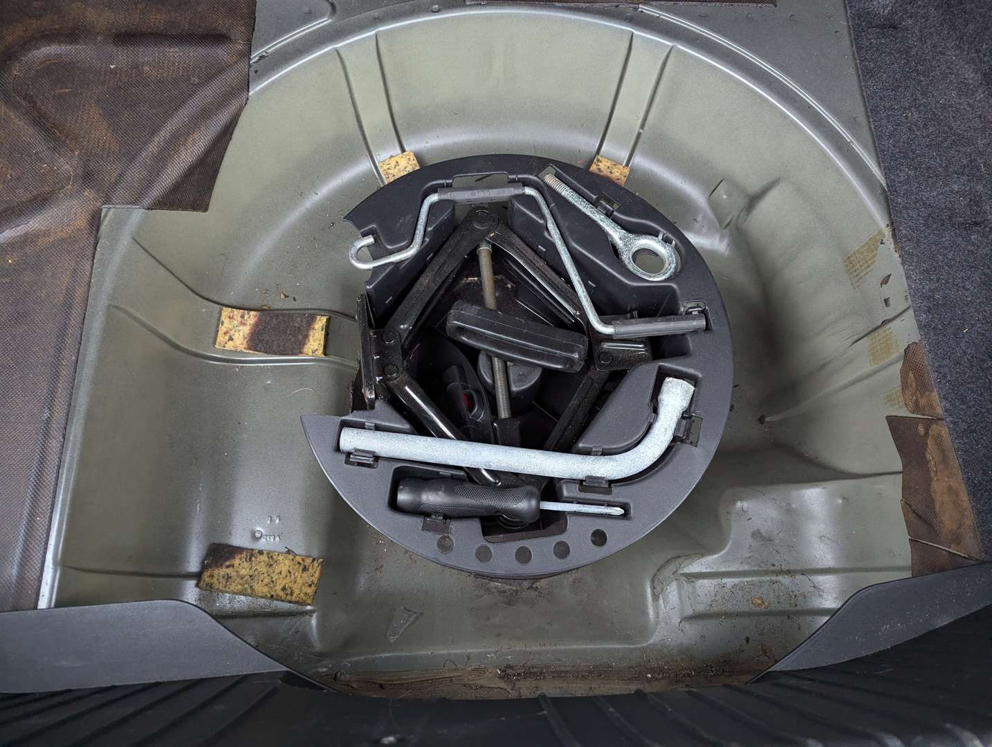 <p>2007 ALFA ROMEO 147 COLLEZIONE T-SPARK</p>