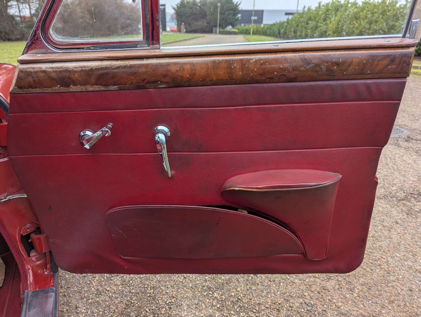 <p>1964 JAGUAR MKII 3.8</p>