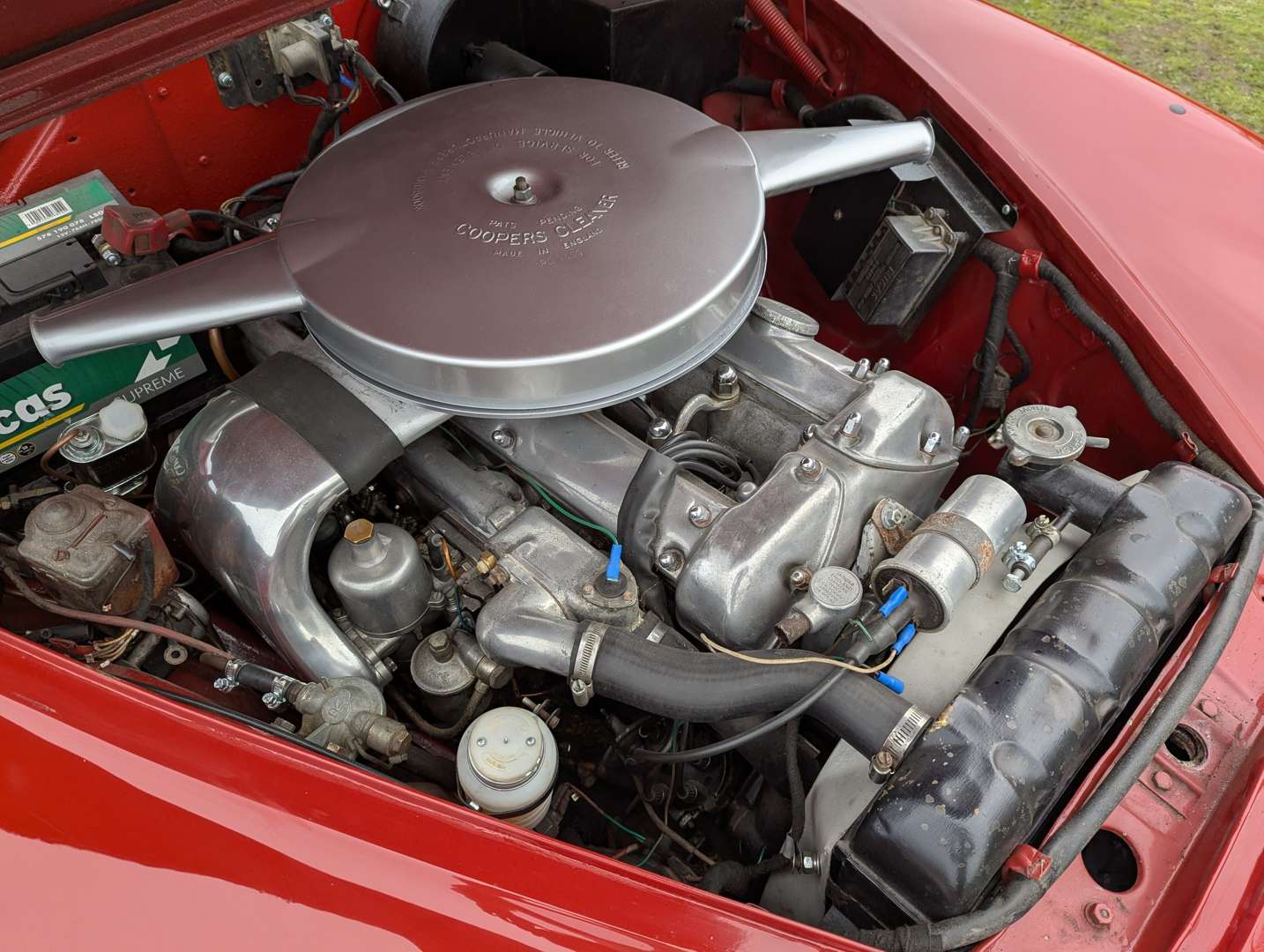 <p>1964 JAGUAR MKII 3.8</p>