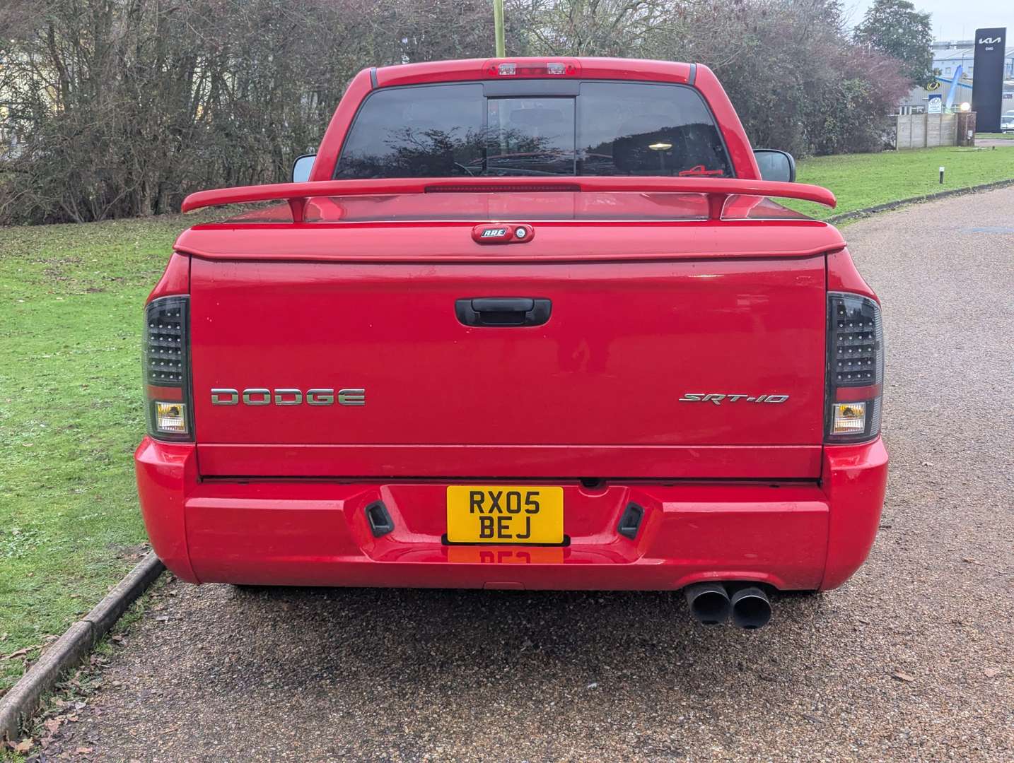 <p>2005 DODGE RAM SRT-10 LHD</p>