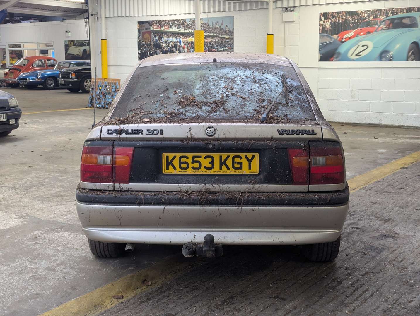 <p>1993 VAUXHALL CAVALIER DIPLOMAT AUTO</p>