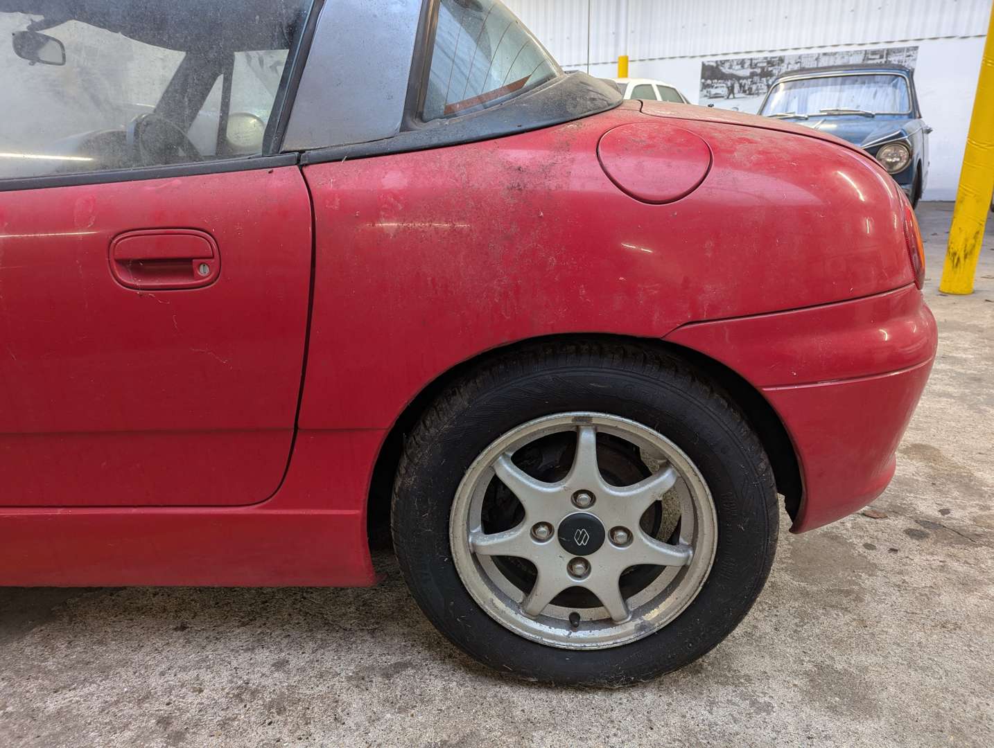 <p>1992 SUZUKI CAPPUCCINO</p>