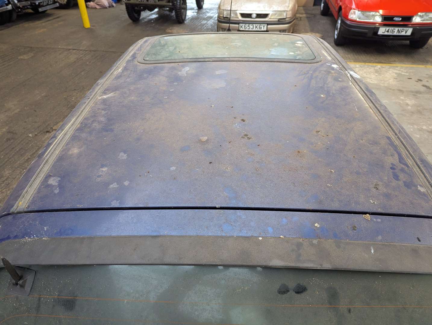 <p>1996 RENAULT CLIO RSI</p>