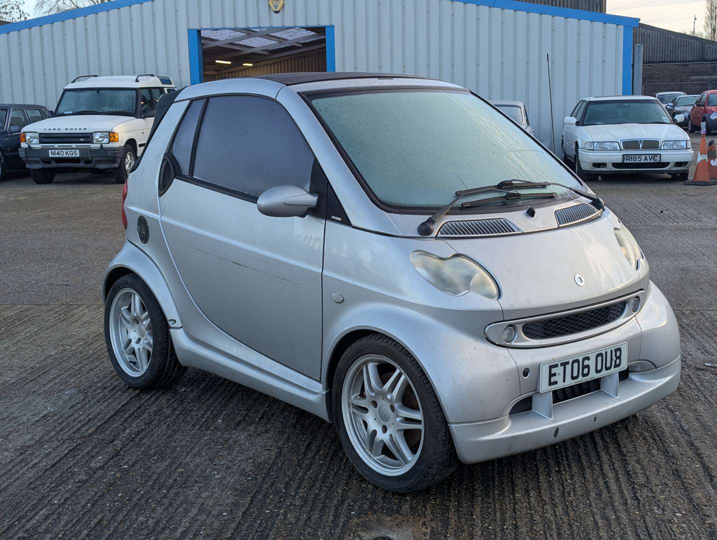 <p>2006 SMART FORTWO BRABUS 74 AUTO</p>