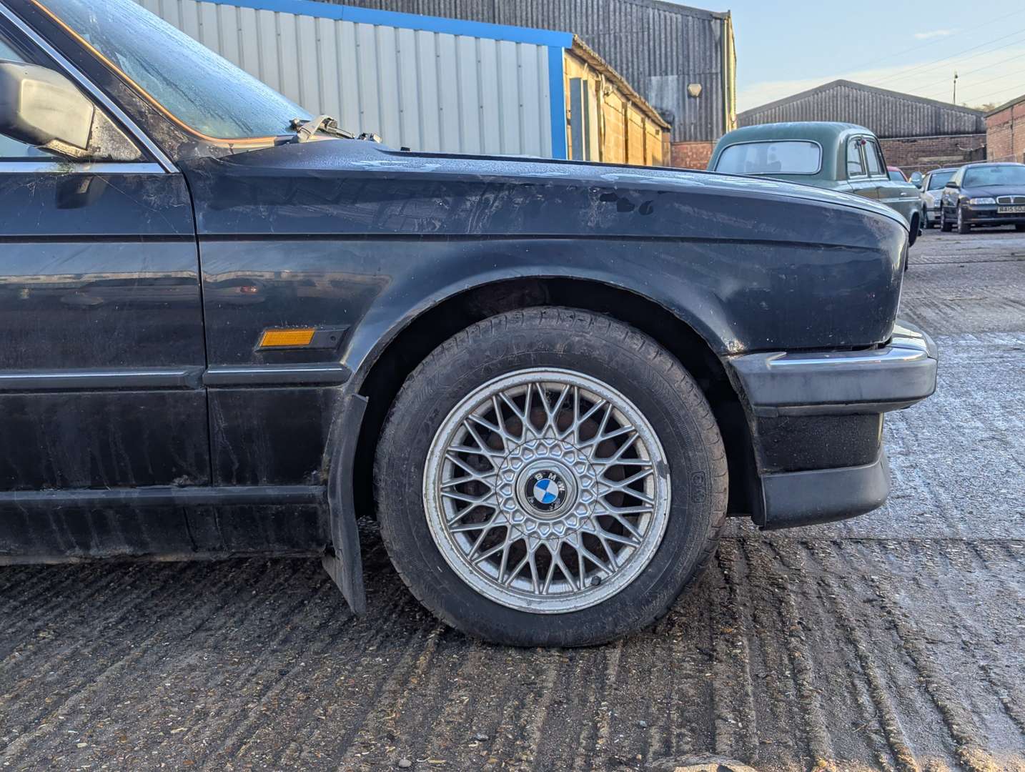 <p>1990 BMW E30 320I CONVERTIBLE</p>