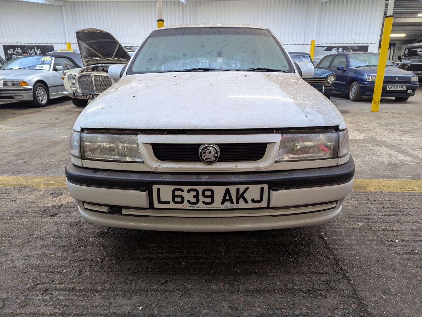 <p>1993 VAUXHALL CAVALIER GLS AUTO</p>
