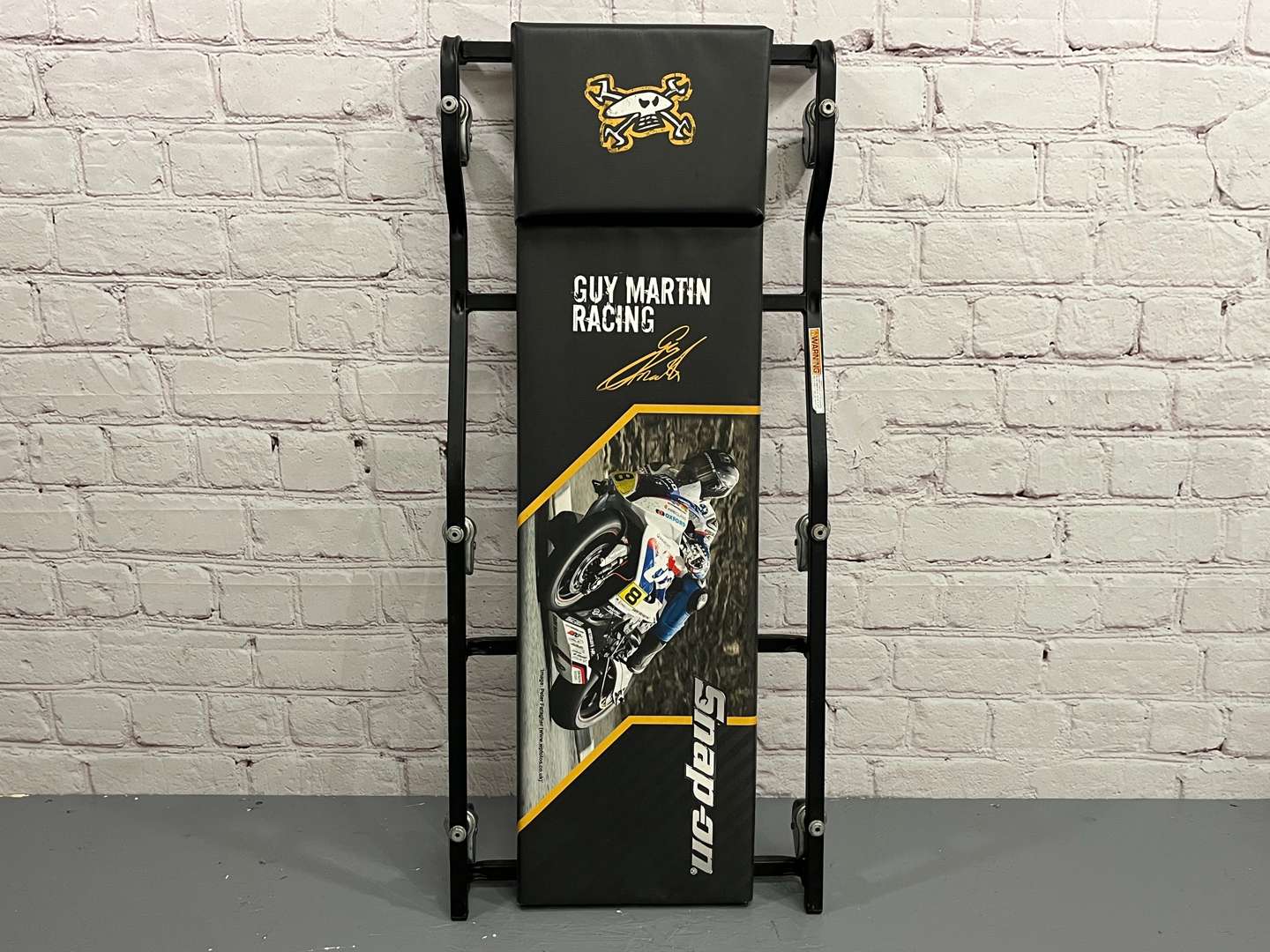 <p>Snap On Guy Martin Edition Racing Garage Trolley&nbsp;</p>