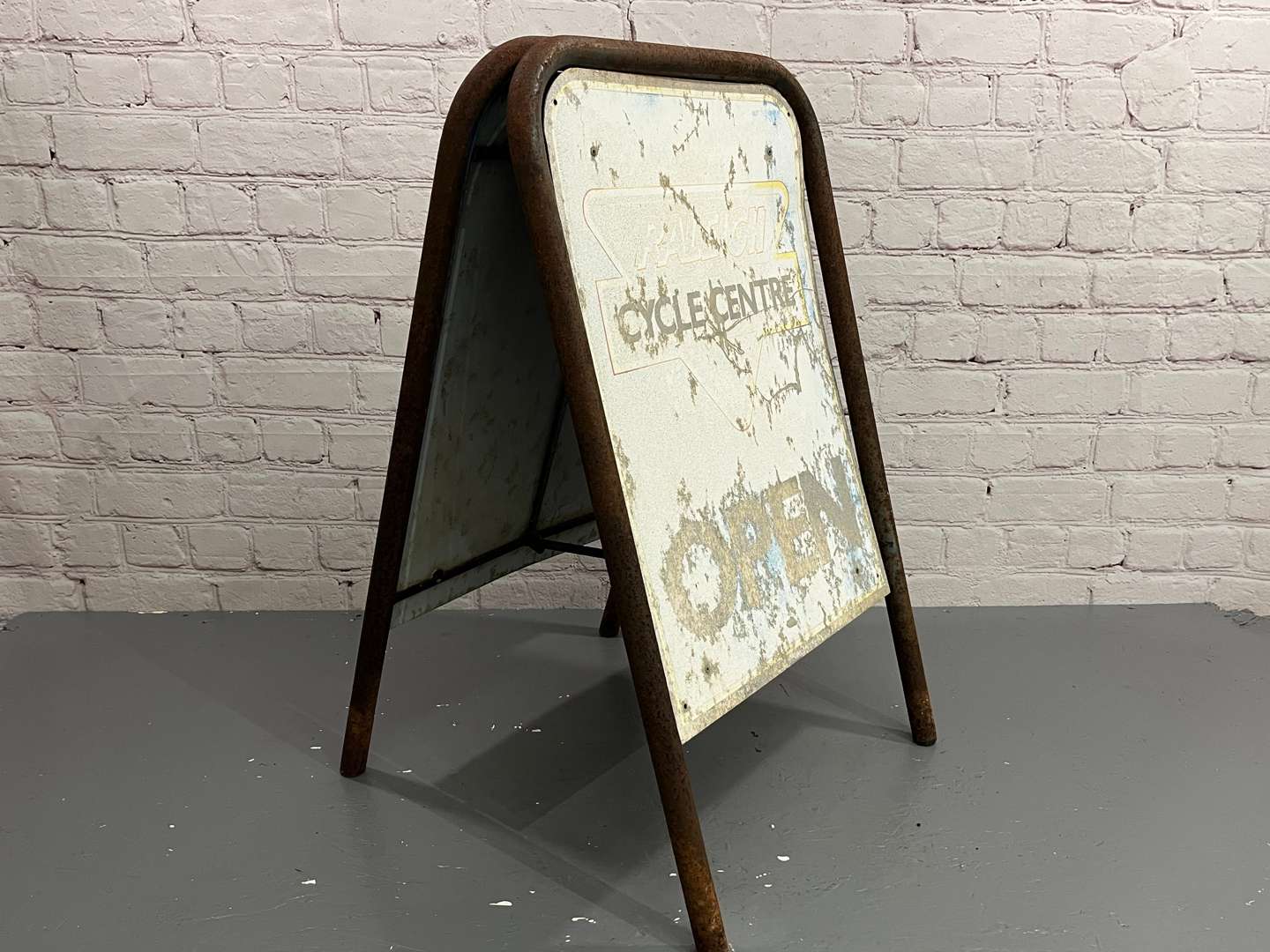 <p>Raleigh Cycle Centre “A” Frame</p>