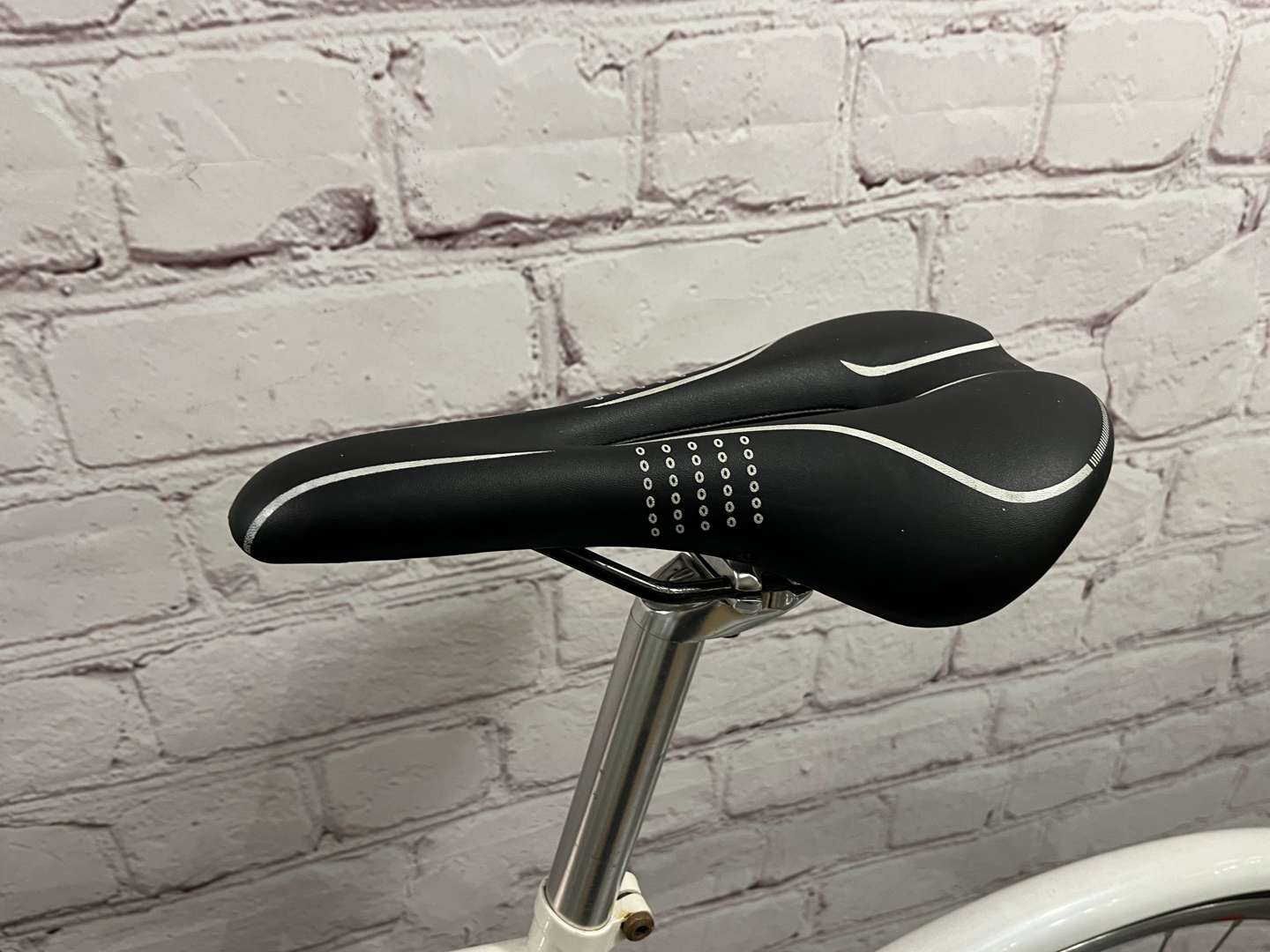 <p>Gran Sport 1980's Racing Bicycle&nbsp;</p>