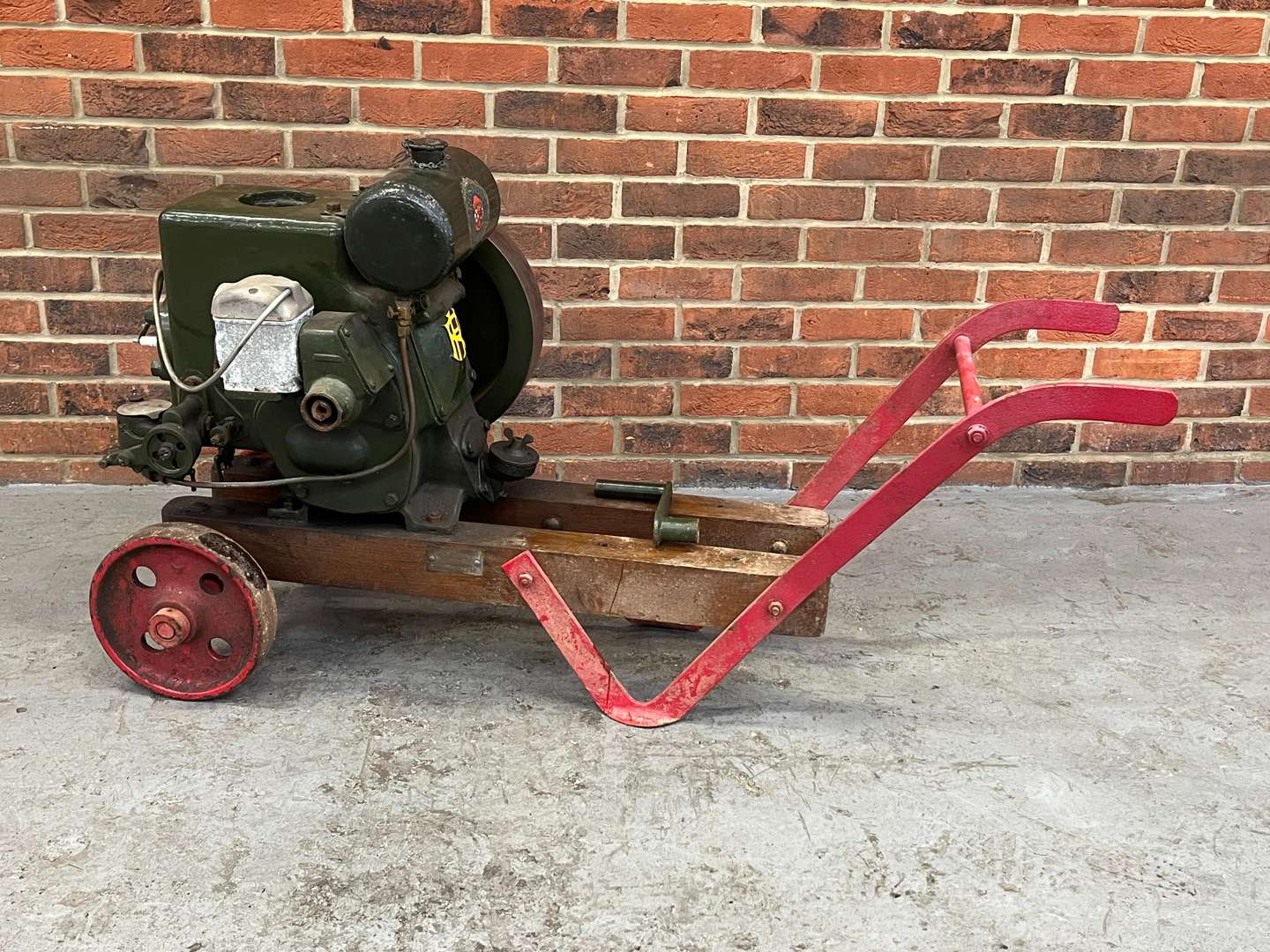 <p>Ruston Hornsby Engine and Trolley</p>