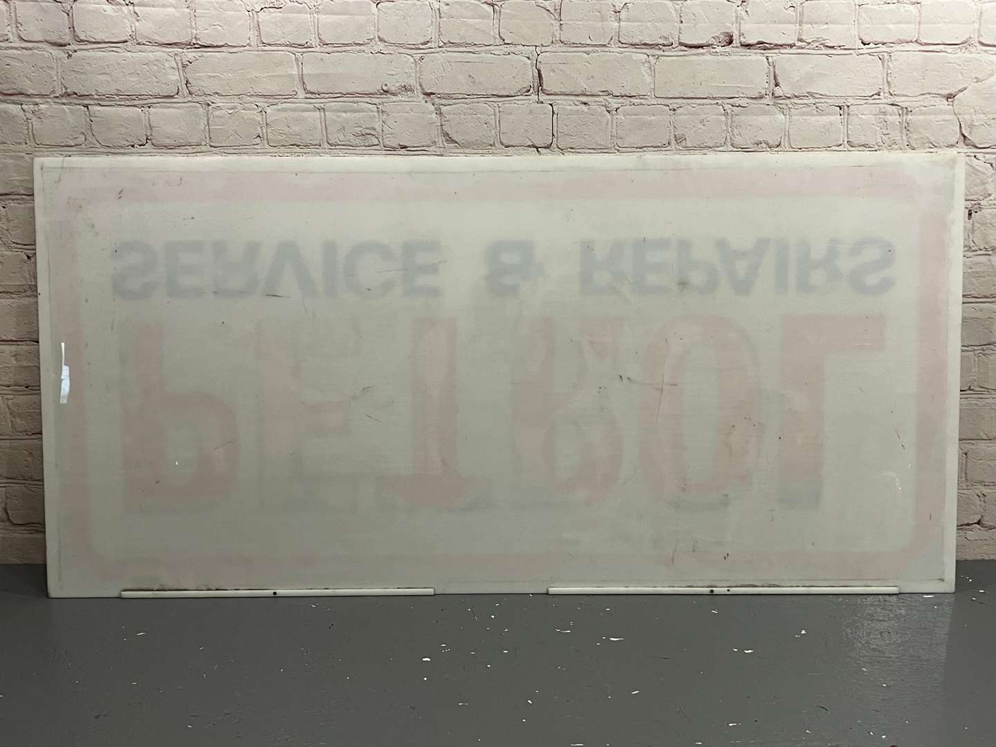 <p>Petrol Service and Repairs Dealership Perspex Sign</p>