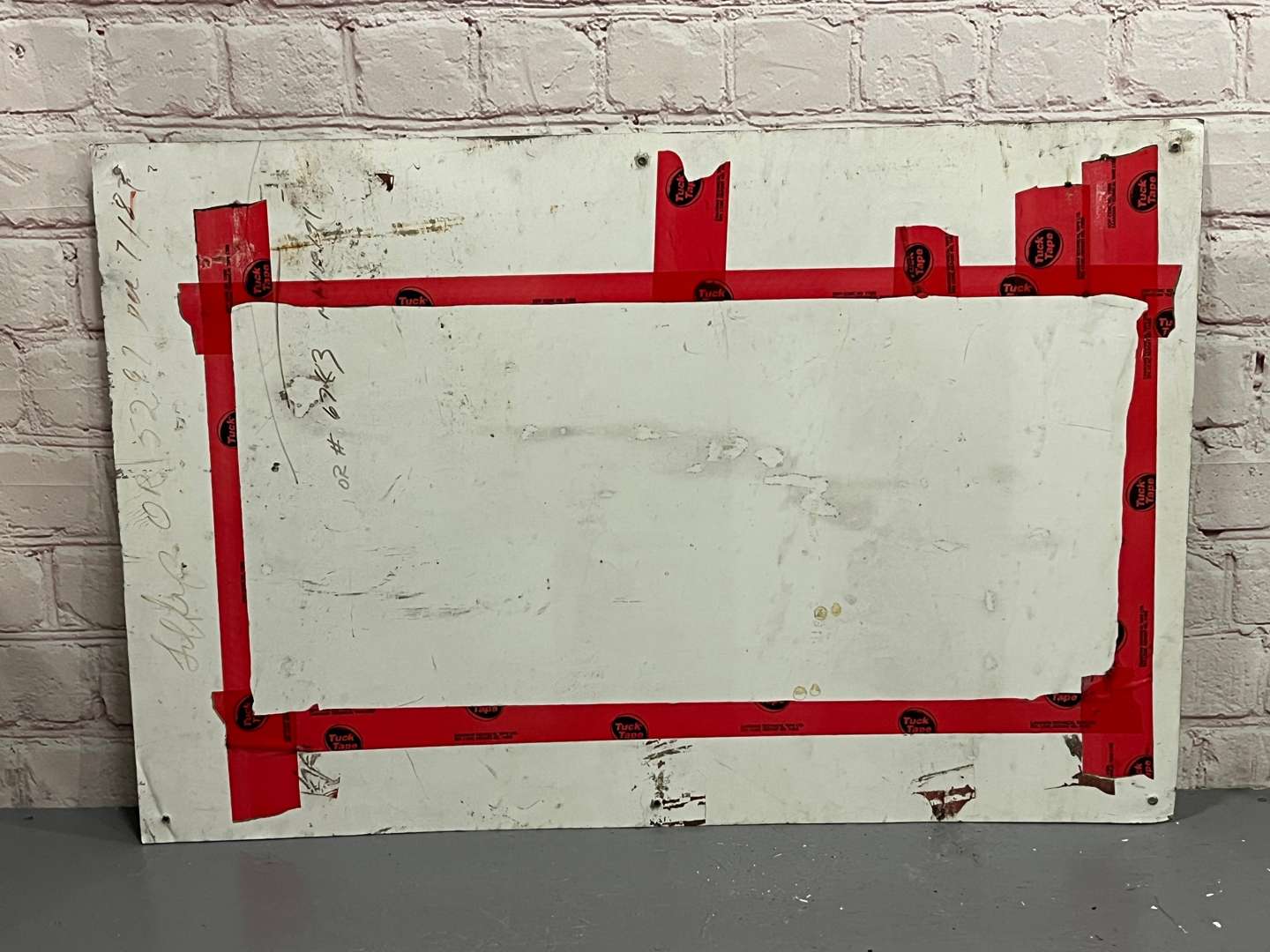 <p>Champion Spark Plug Tin Sign</p>