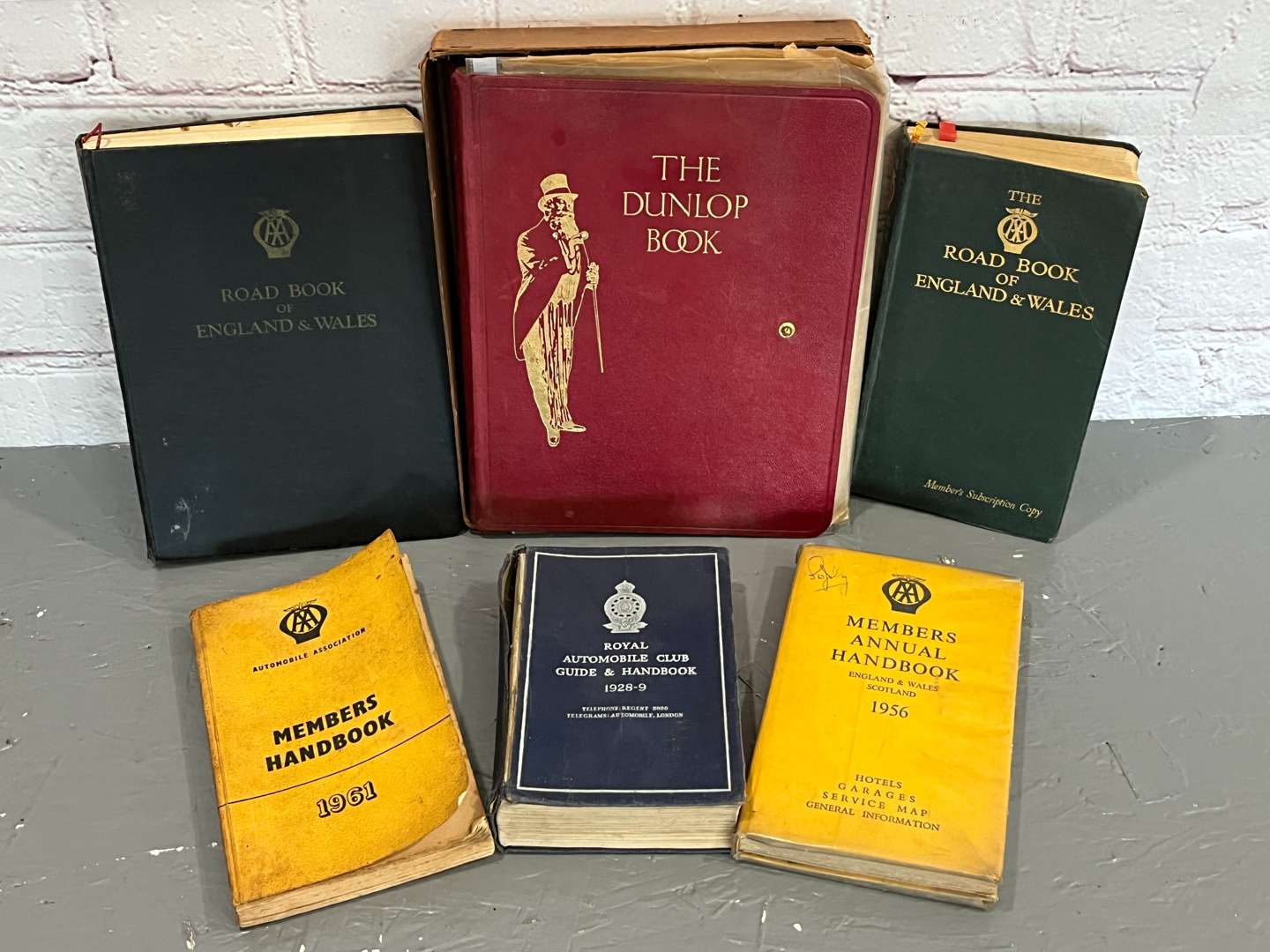 <p>Dunlop Book, RAC Guide and Handbook 1928/29, AA Members Handbooks for 1956/61 Etc</p>