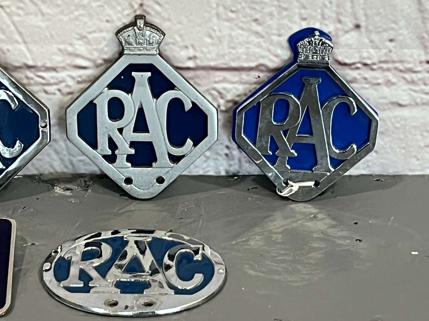 <p>Six Commercial and Private RAC Badges</p>