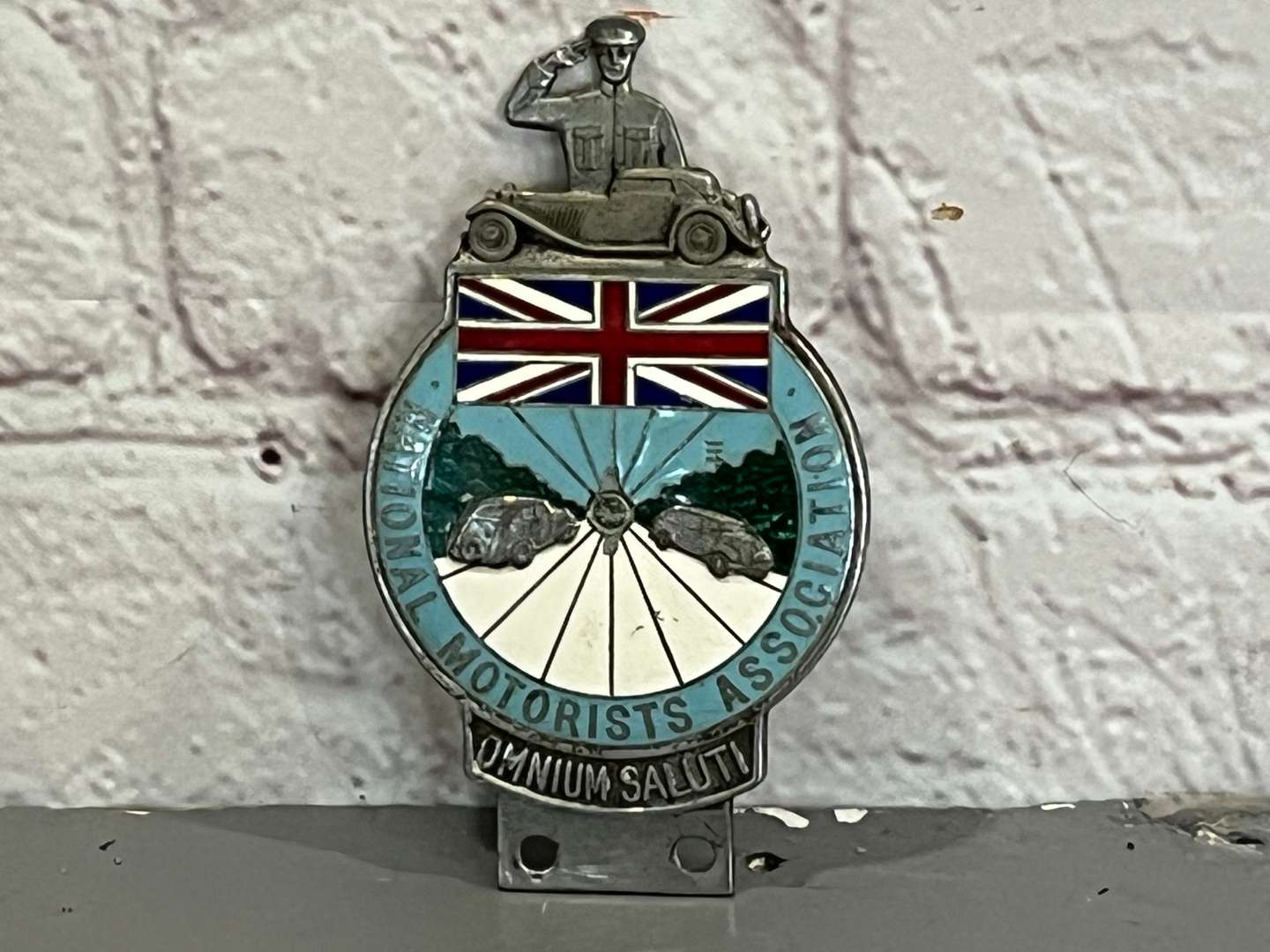 <p>Collins of London National Motorists Association Enamel Car Badge&nbsp;</p>