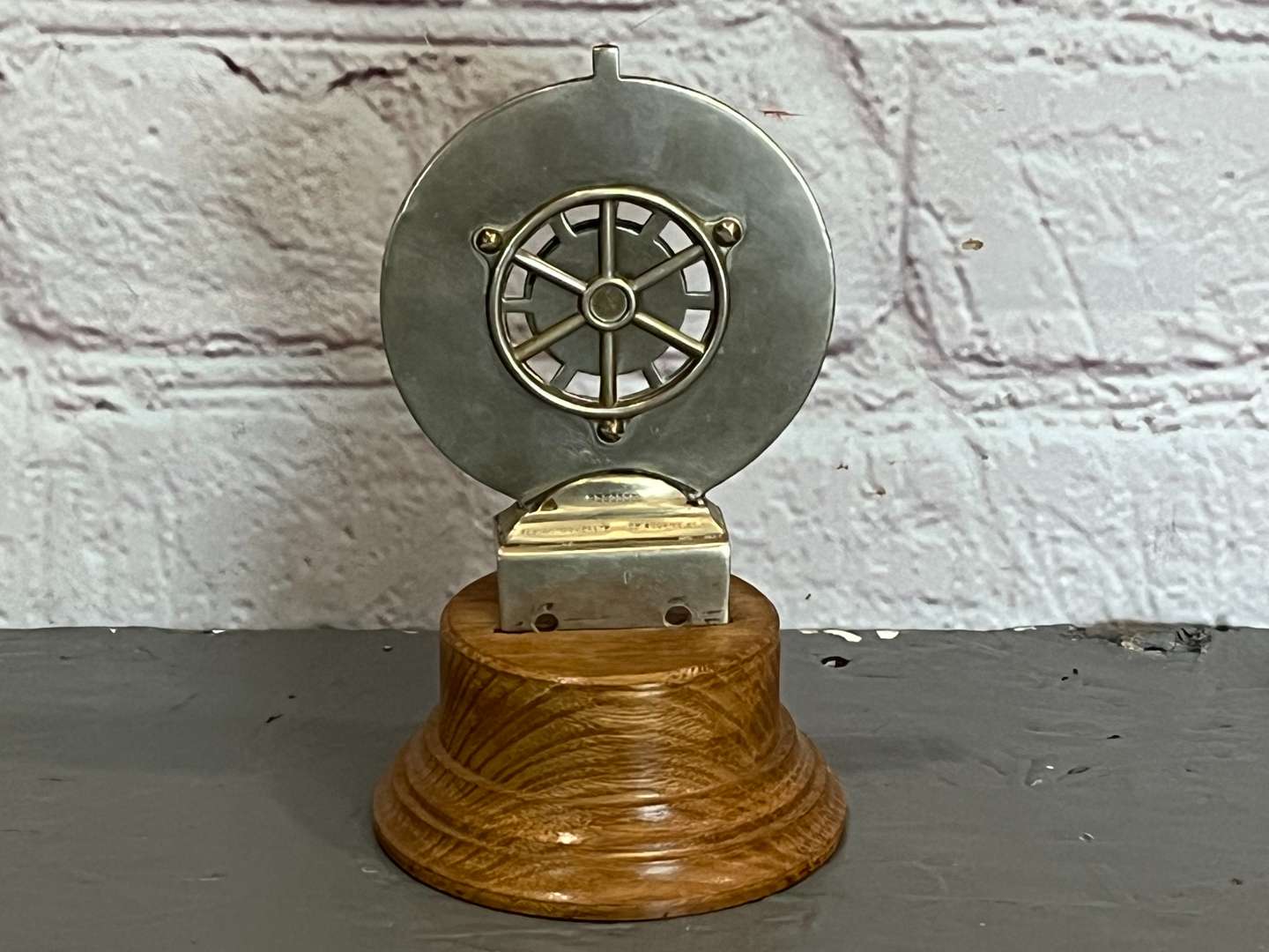 <p>Early Mounted RAC Car Badge</p>